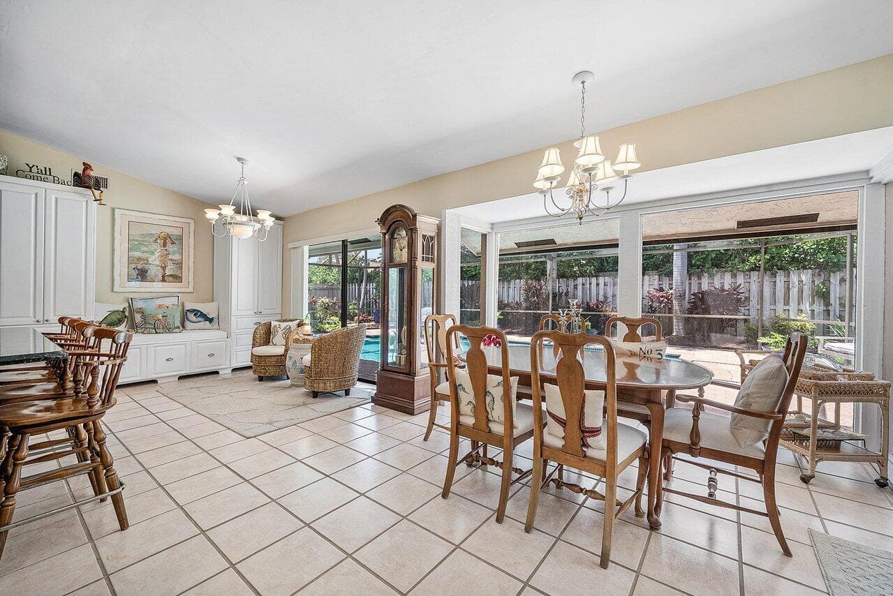 2371 NW 30th Road, Boca Raton, FL 33431 10
