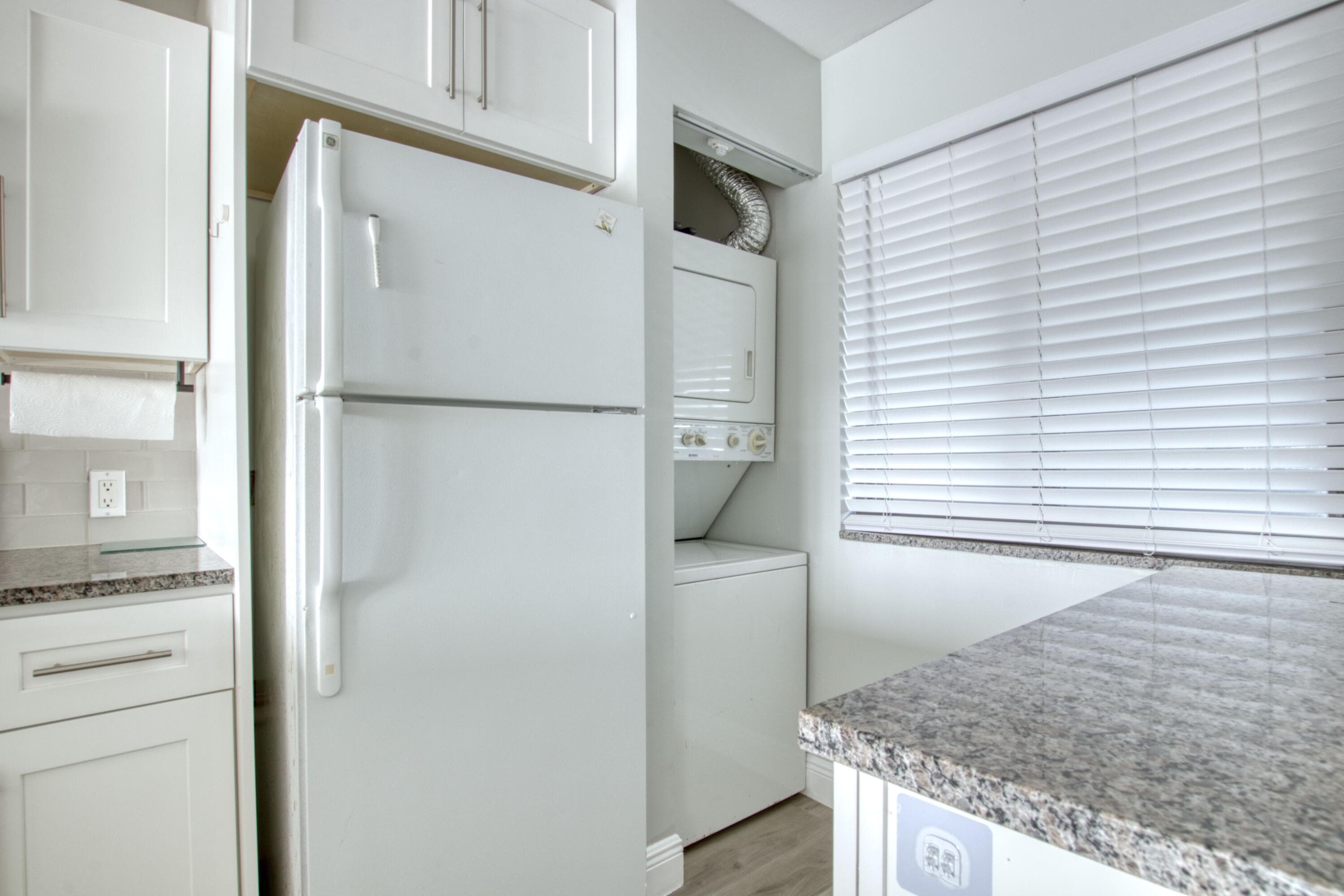 4254 D Este Court 304, Lake Worth, FL 33467 6