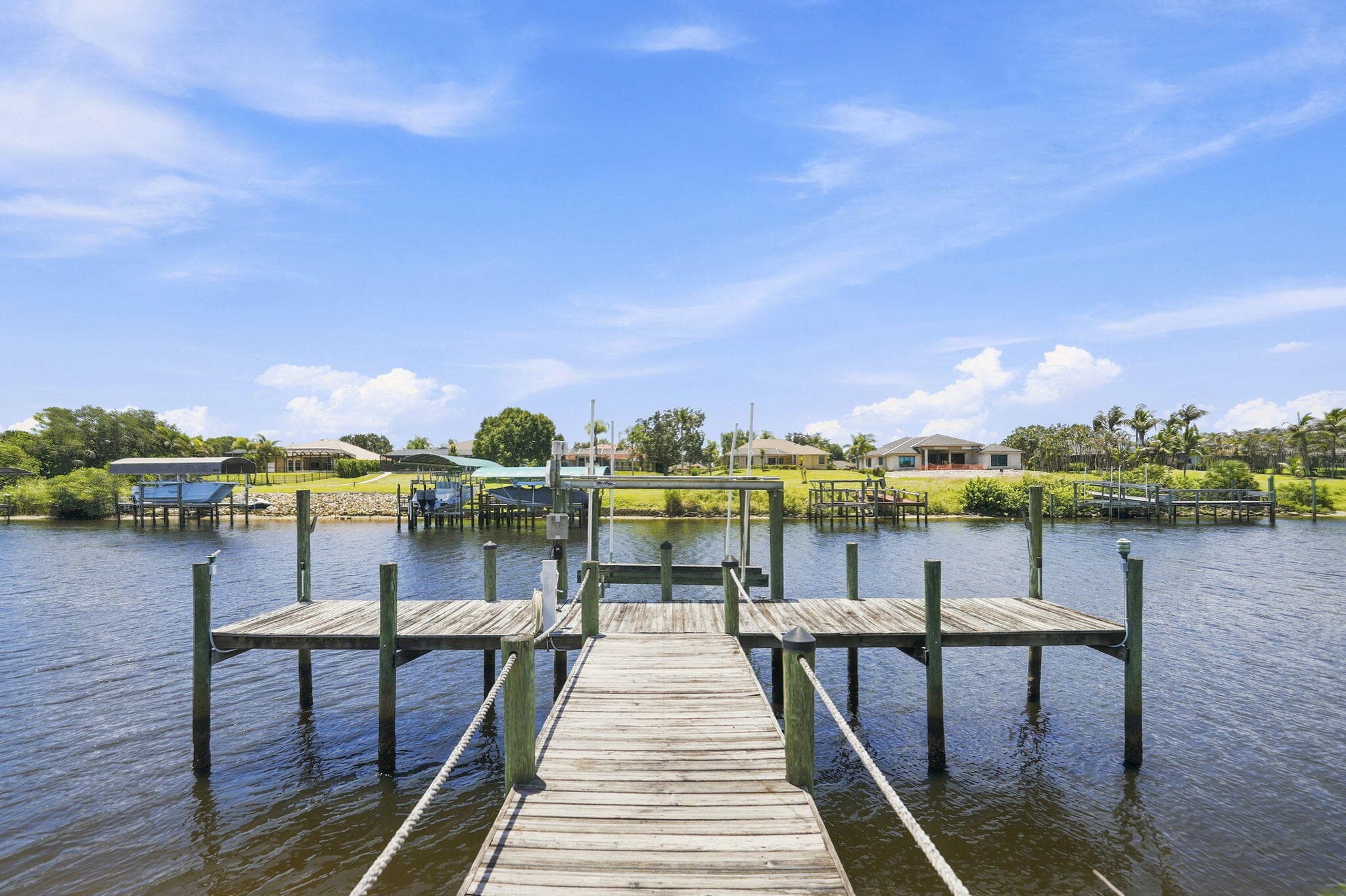 2624 SW River Shore Drive, FL 34984 10