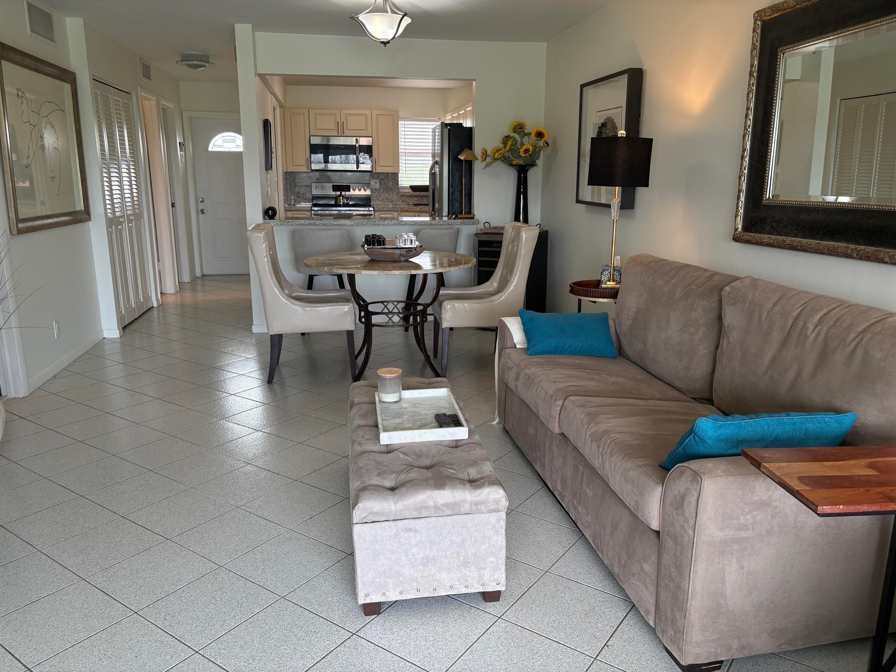 8900 Washington Boulevard Ph12, Pembroke Pines, FL 33025 10