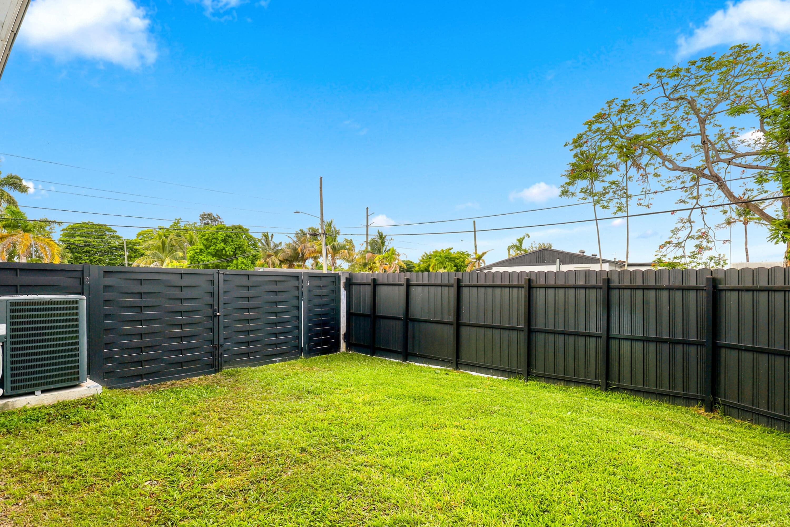 2331 SW 50TH Terrace, Fort Lauderdale, FL 33317 24