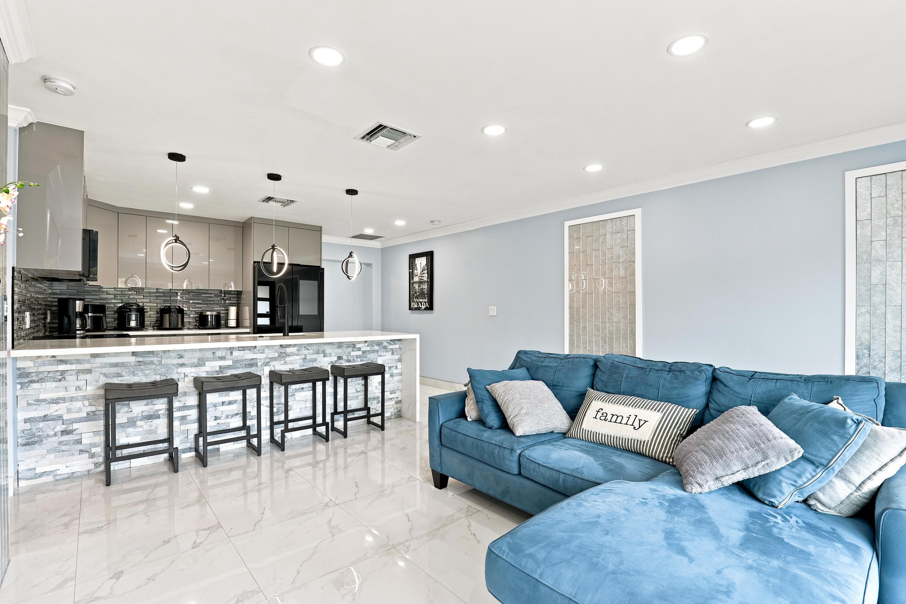 2331 SW 50TH Terrace, Fort Lauderdale, FL 33317 8