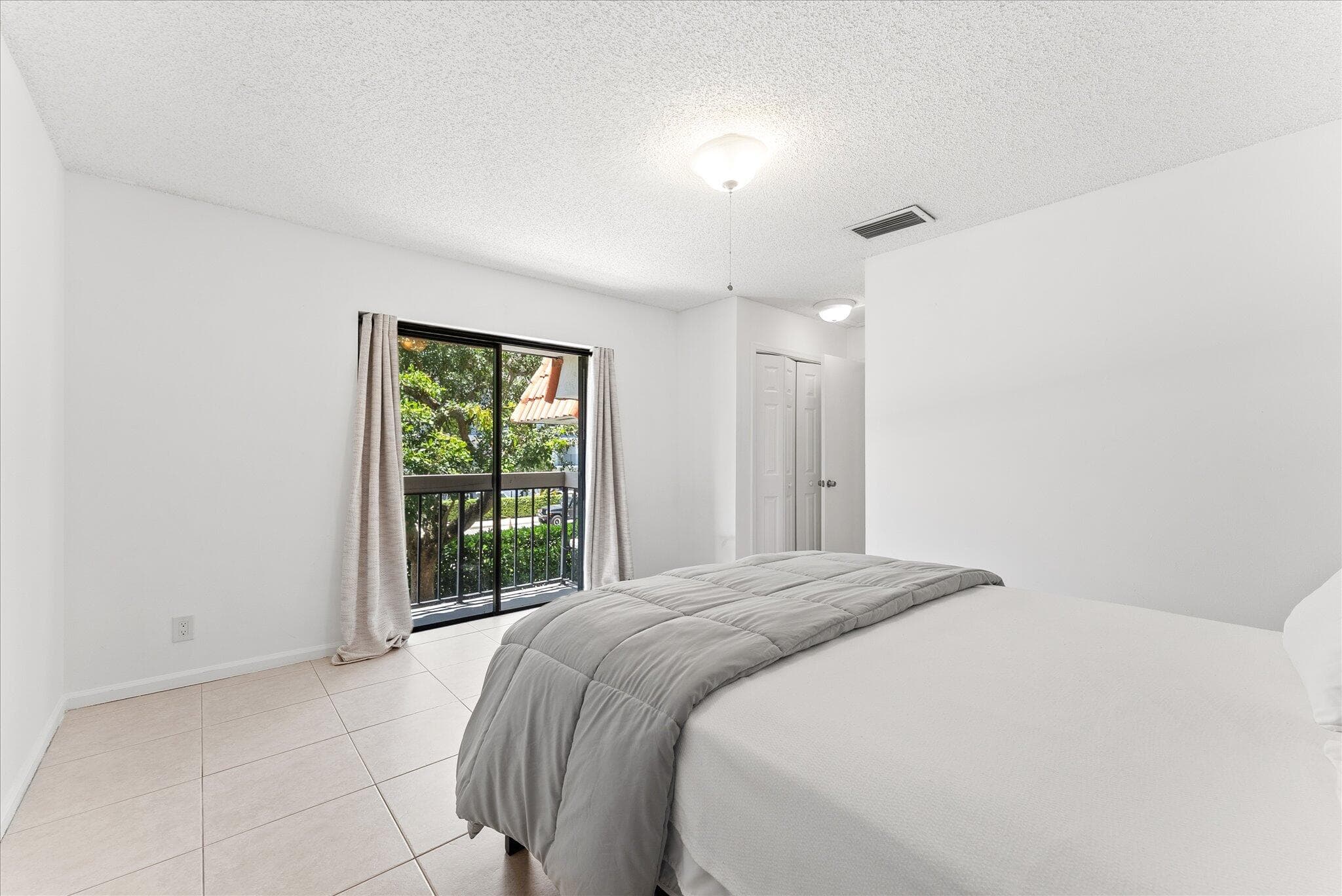 1251 S Federal Highway 120, Boca Raton, FL 33432 11