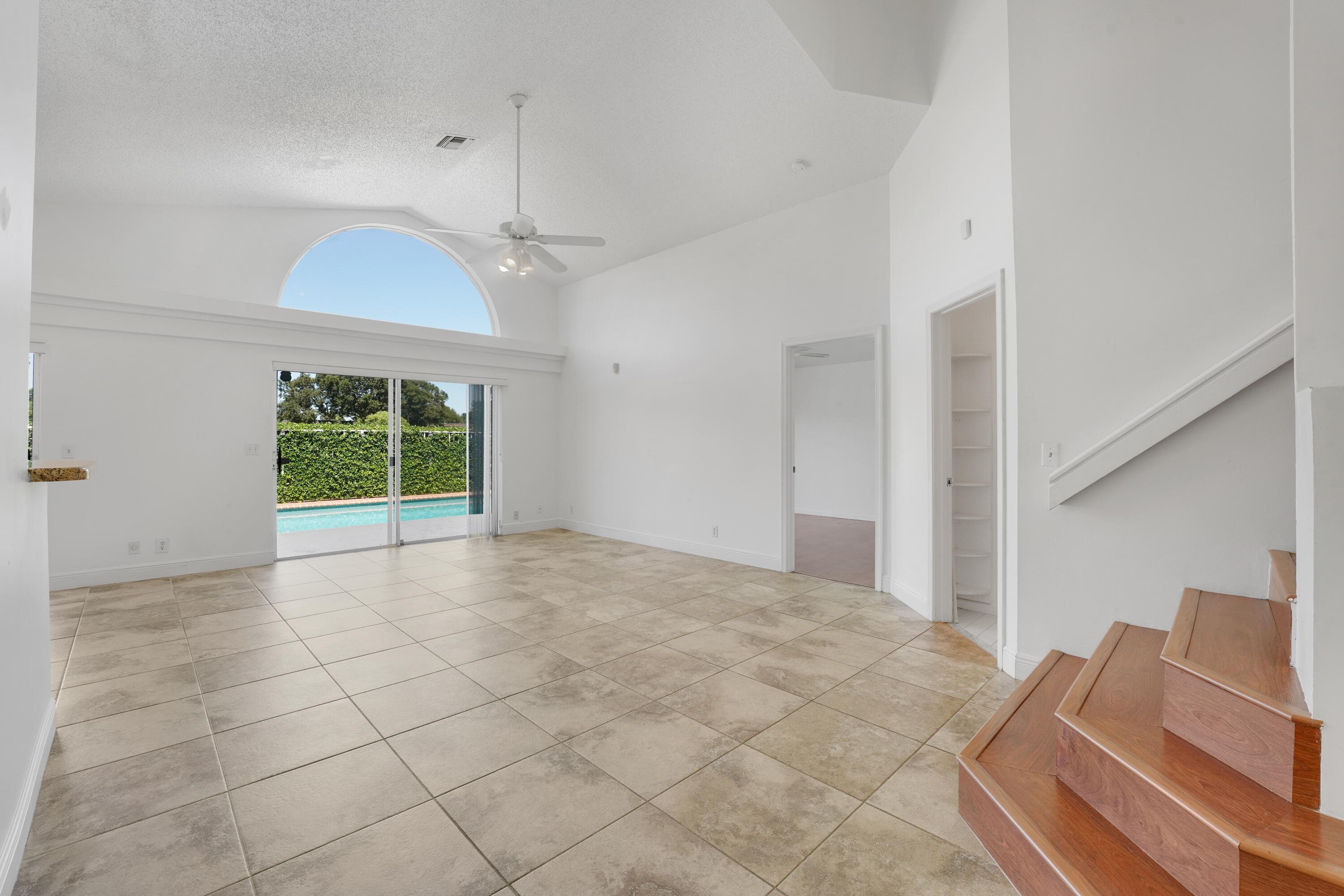 4355 LEICESTER Court, West Palm Beach, FL 33409 10