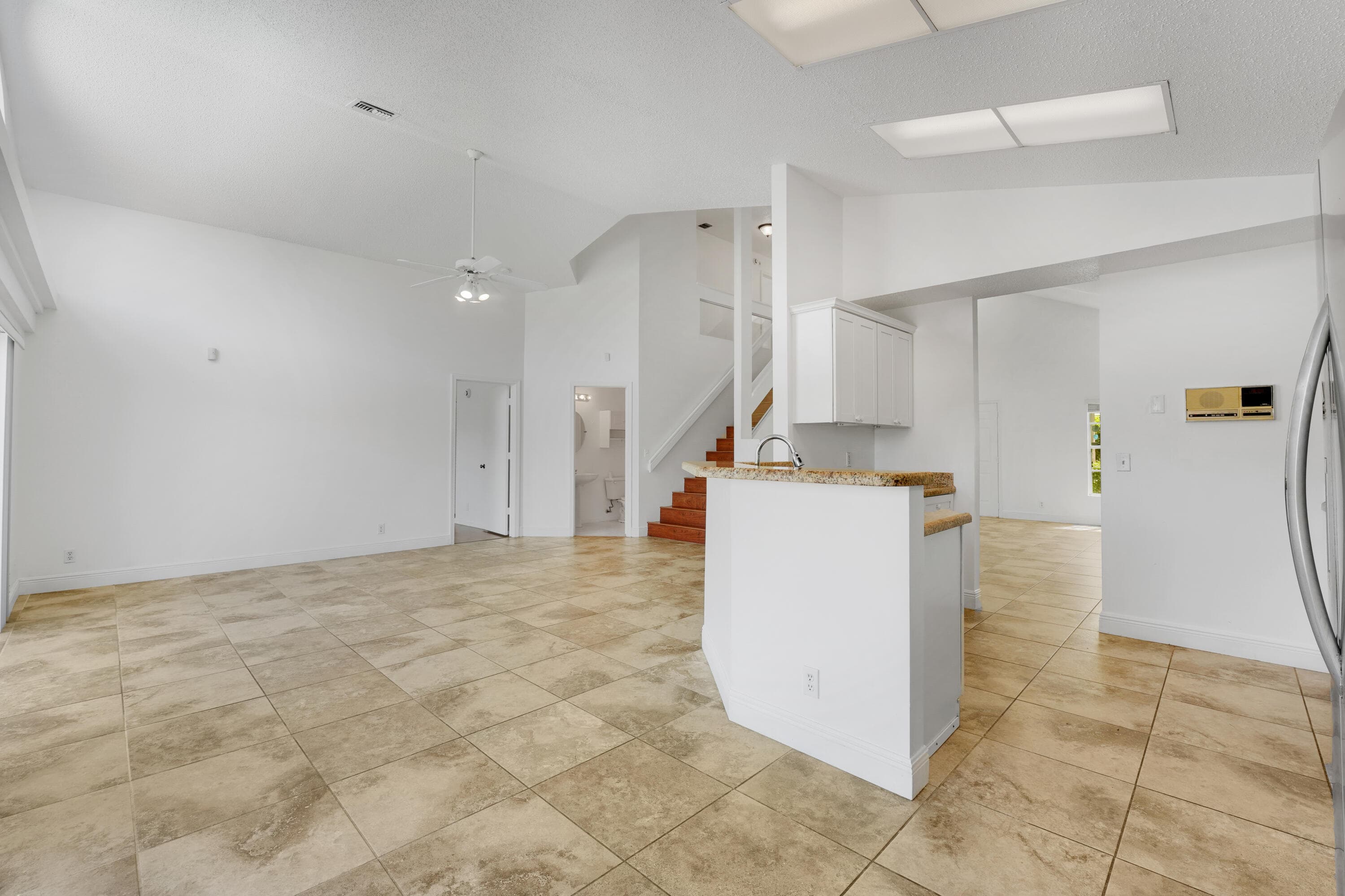 4355 LEICESTER Court, West Palm Beach, FL 33409 27
