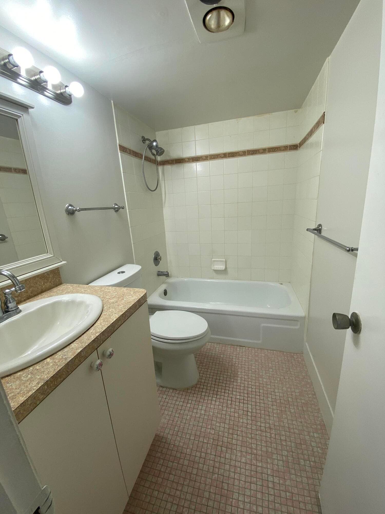 152 CAMDEN G, West Palm Beach, FL 33417 2