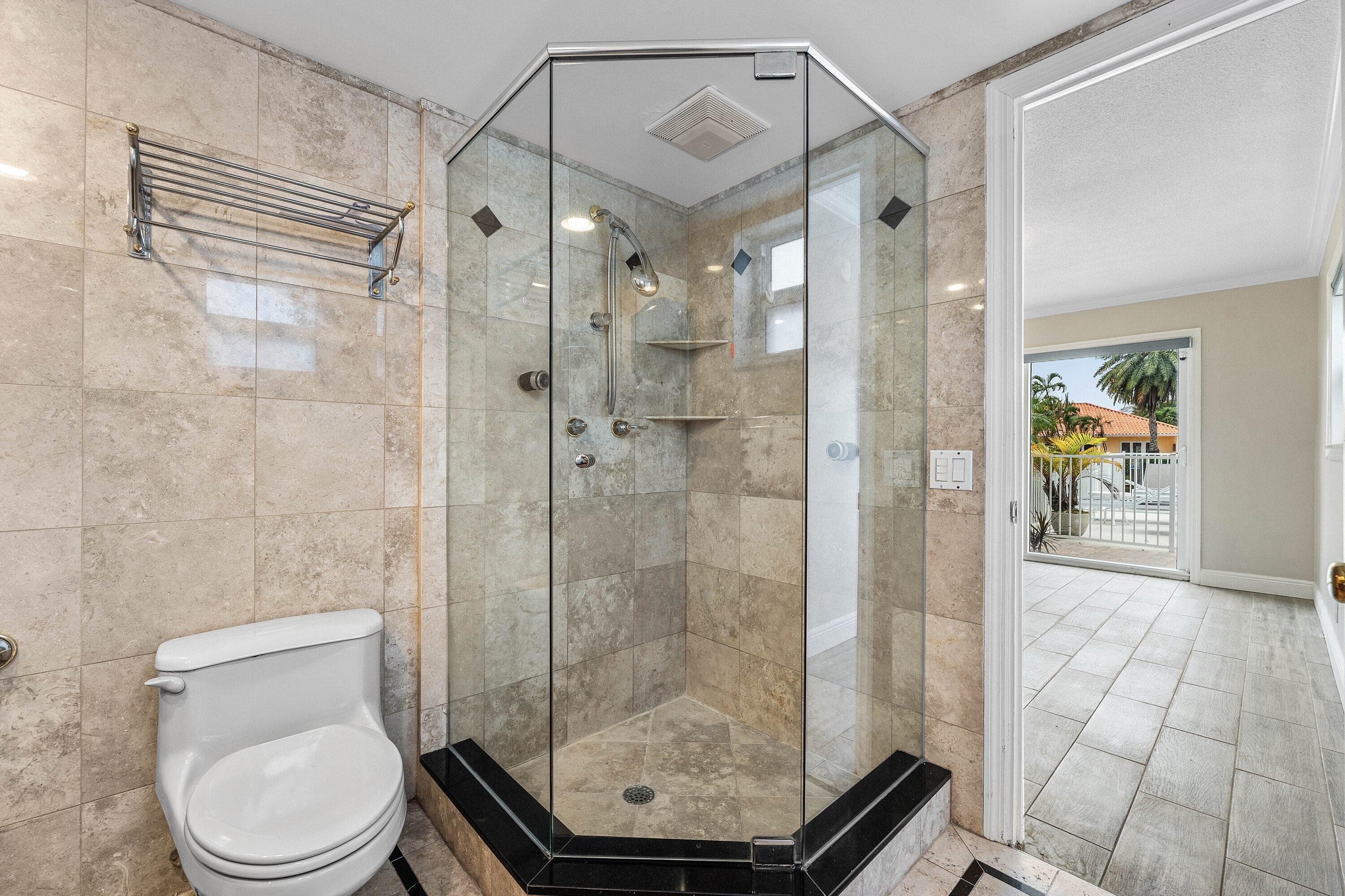 3031 NE 51ST Street 106W, Fort Lauderdale, FL 33308 23