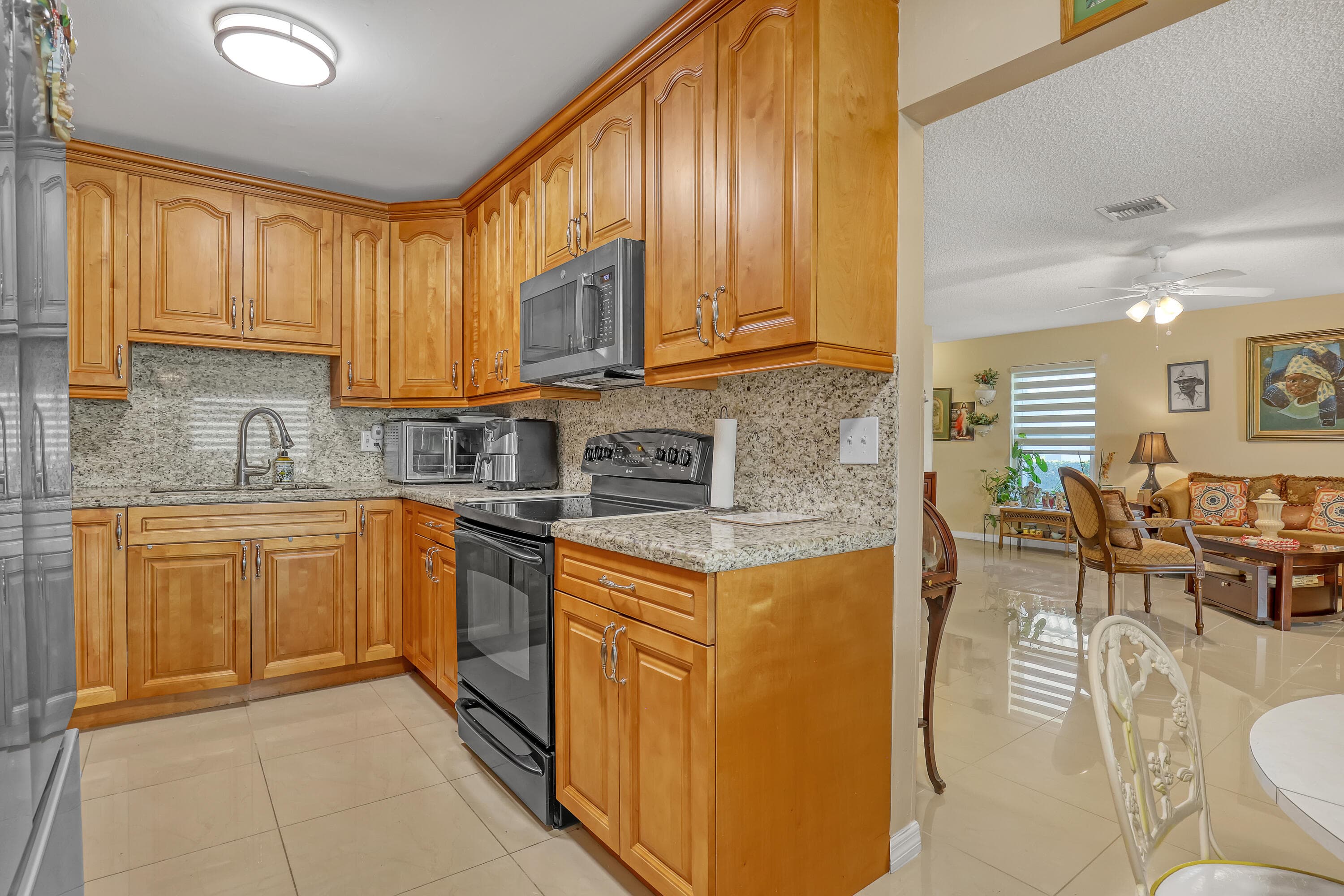 2886 Fernley Drive E 5, West Palm Beach, FL 33415 15