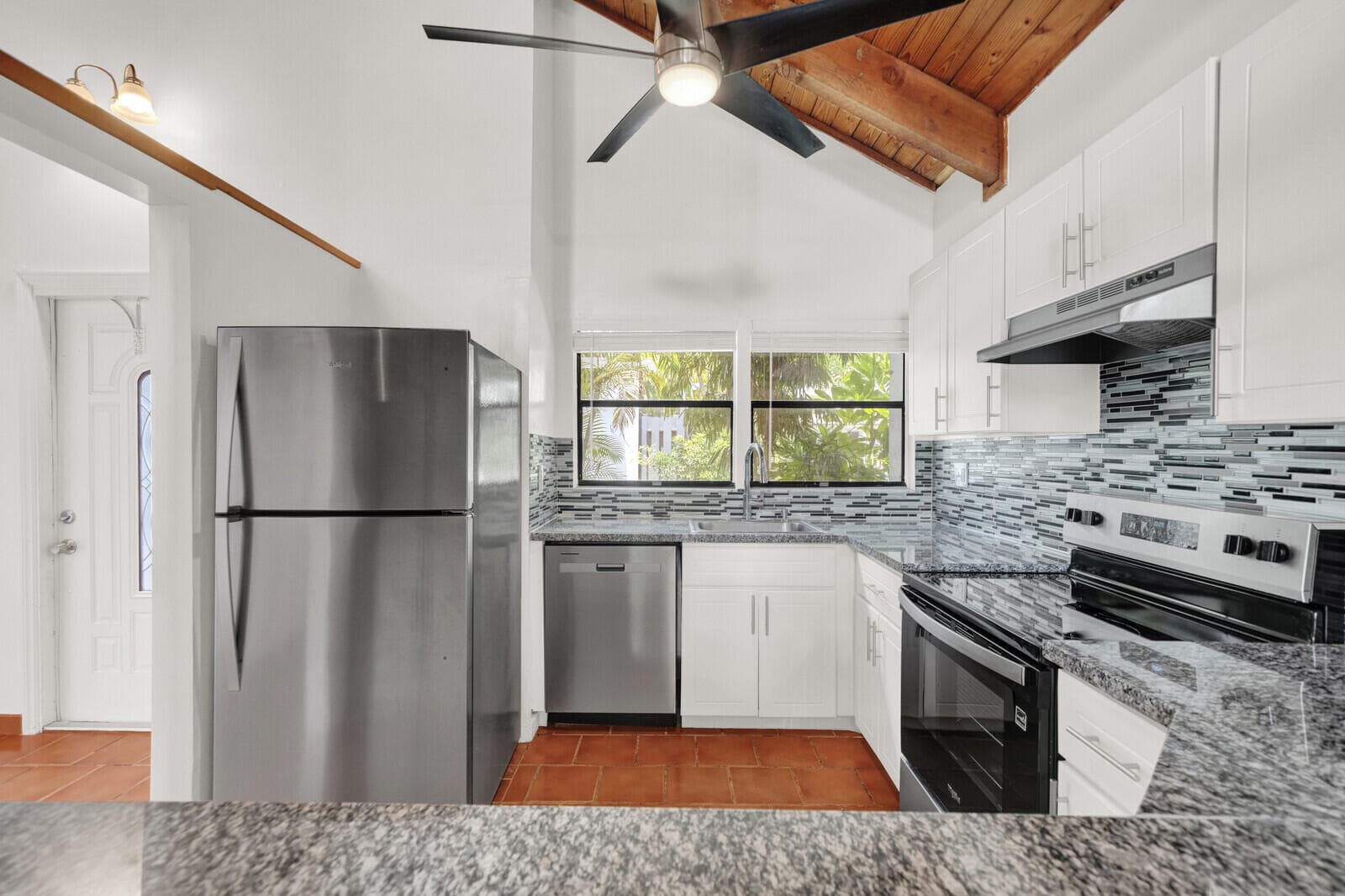100 Sparrow Drive 13, Royal Palm Beach, FL 33411 11