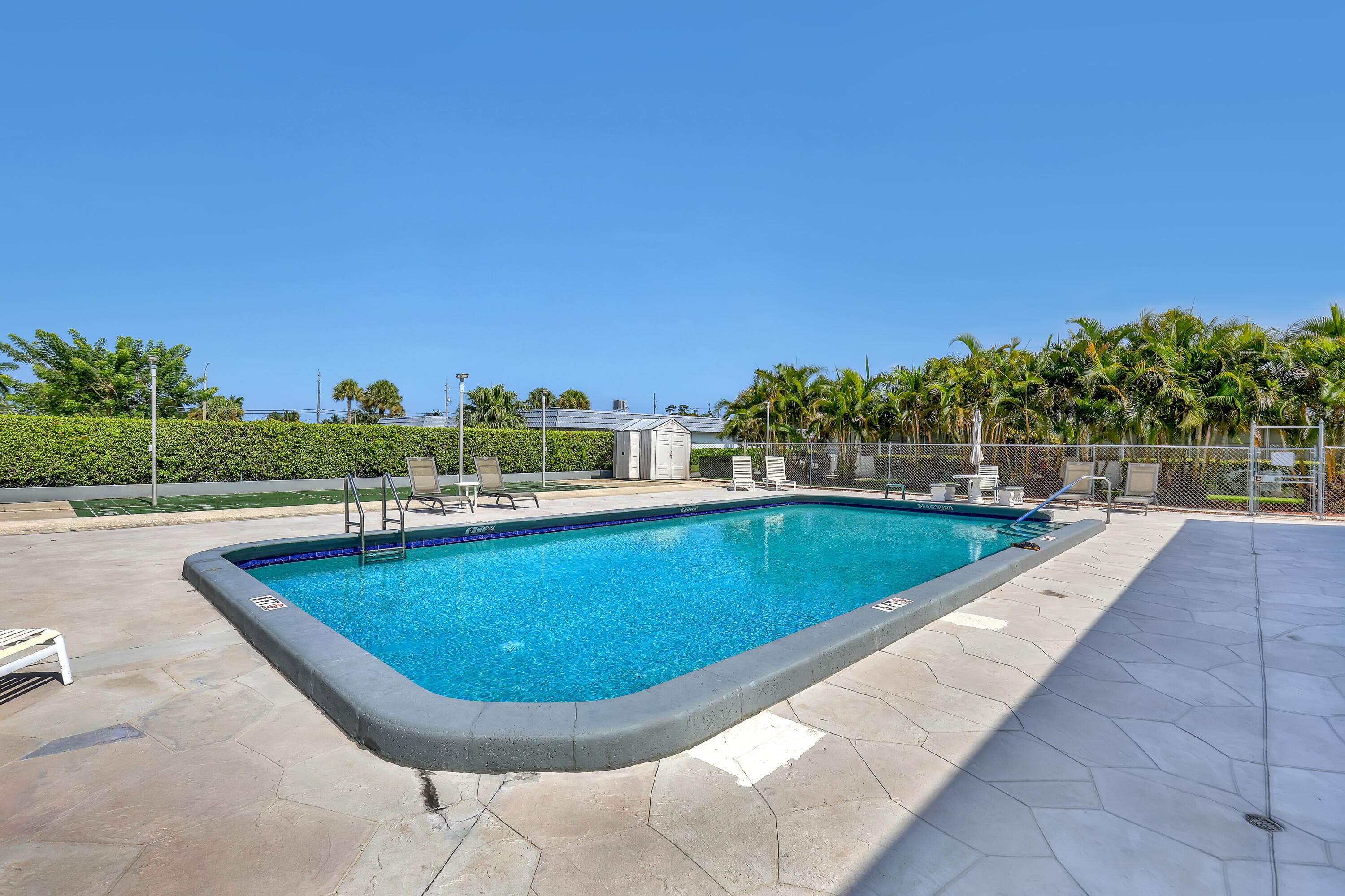 2886 Fernley Drive E 5, West Palm Beach, FL 33415 30