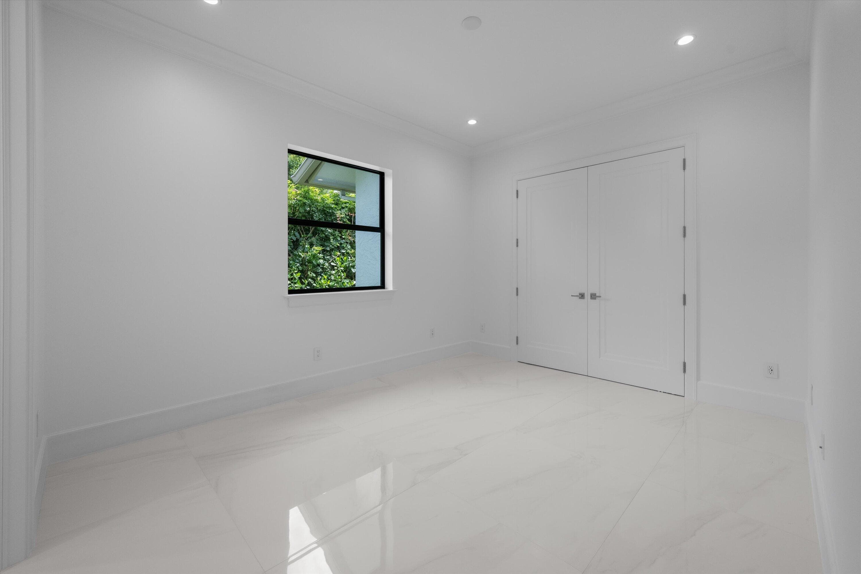 1712 Mayacoo Lakes Boulevard, West Palm Beach, FL 33411 31