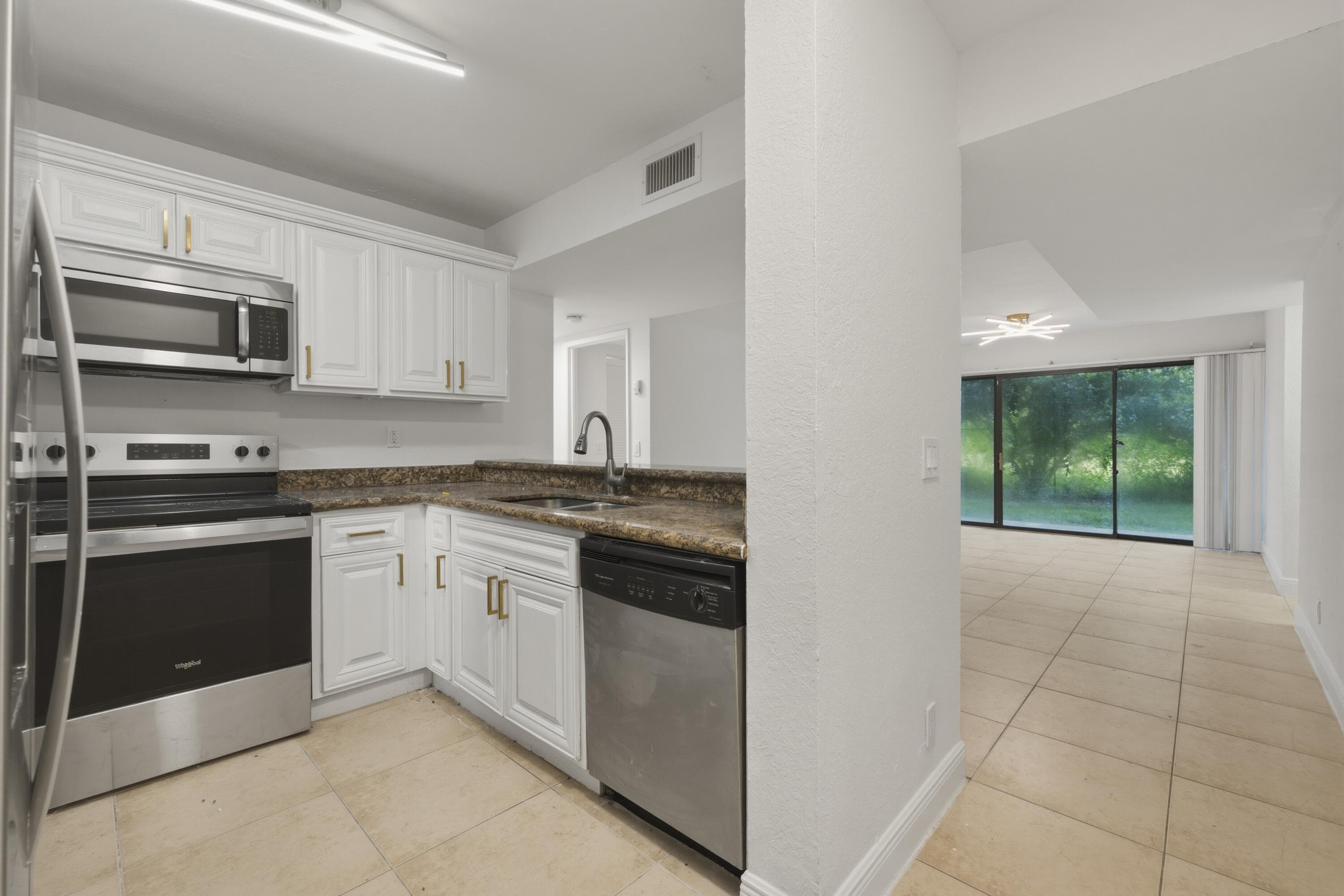 1581 Windorah Way B, West Palm Beach, FL 33411 5