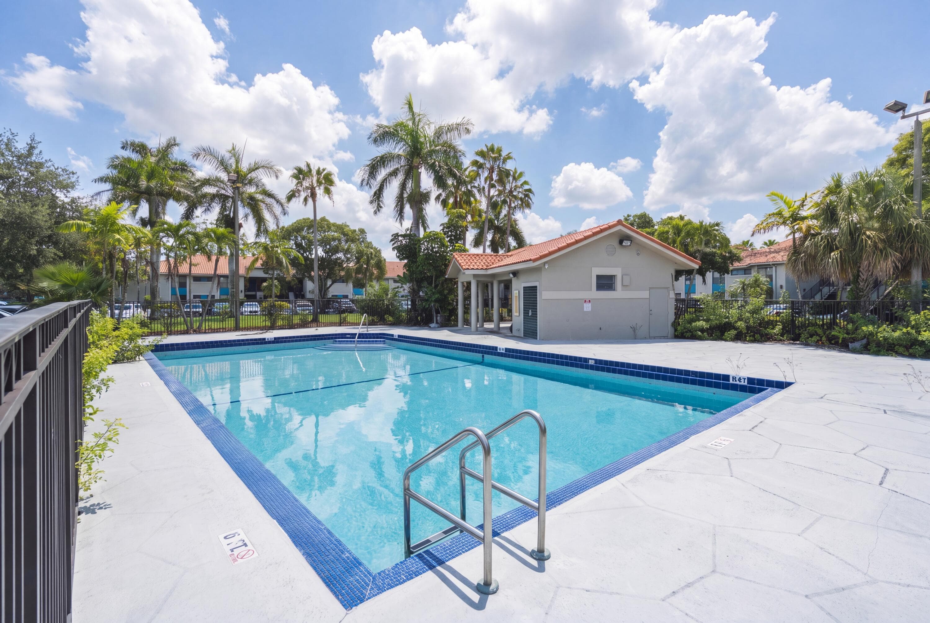 1581 Windorah Way B, West Palm Beach, FL 33411 17
