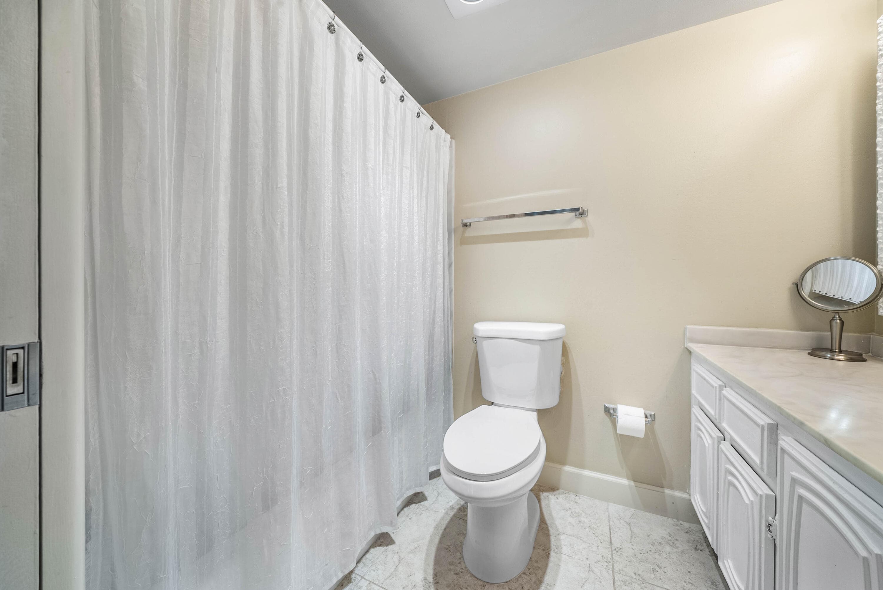 2360 SW 22nd Avenue 402, Delray Beach, FL 33445 18