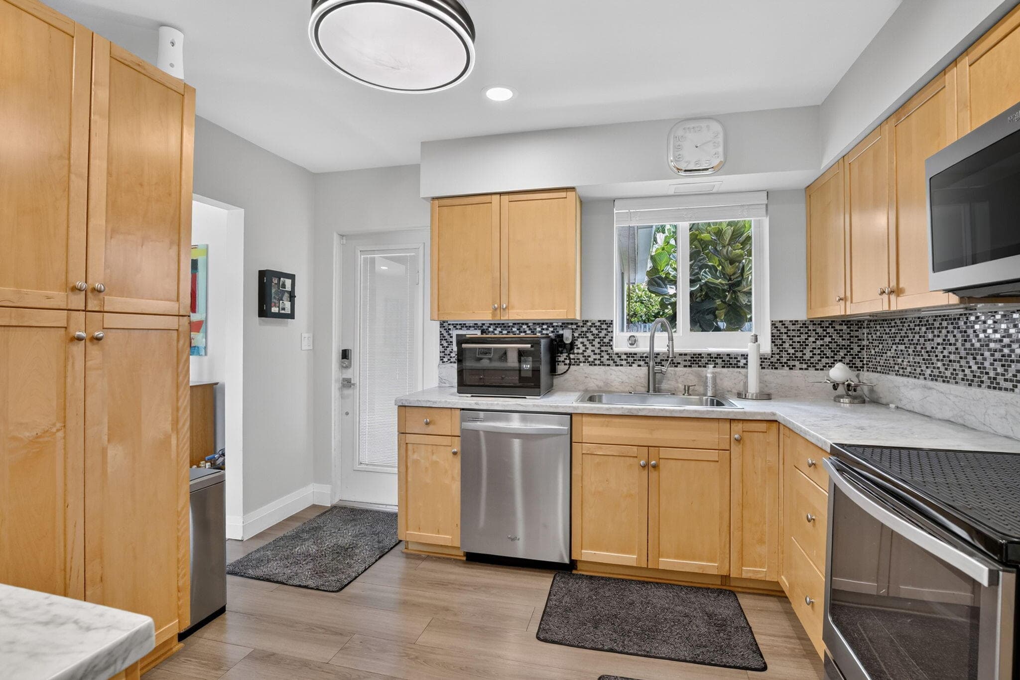 1608 NE 14TH Terrace, Fort Lauderdale, FL 33305 4