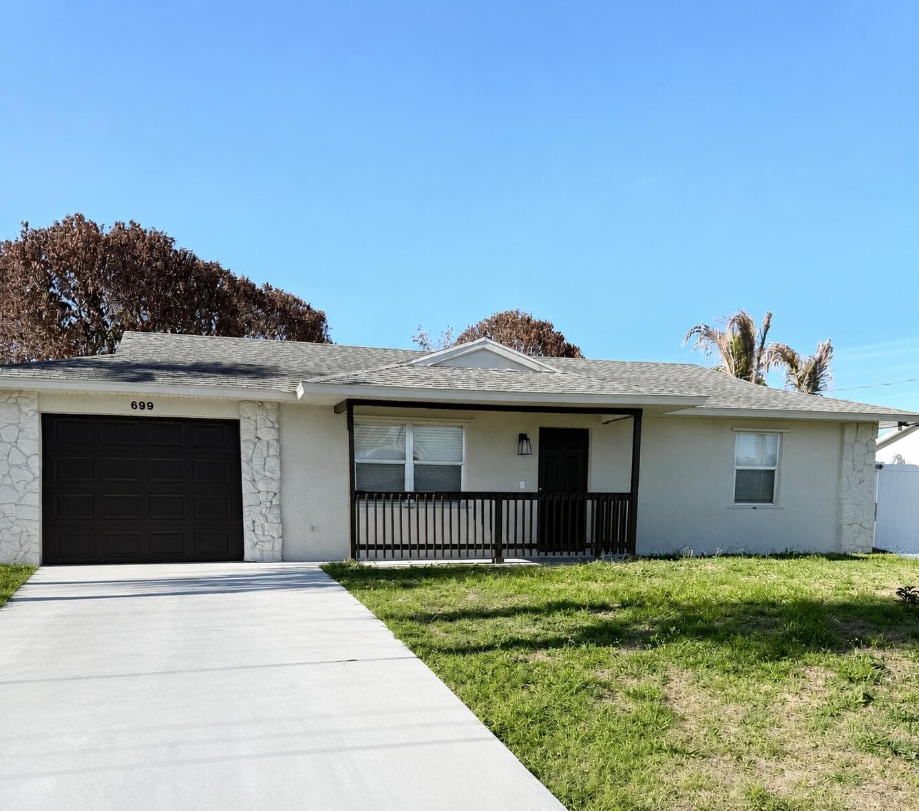 699 NW Riverside Drive, Port St. Lucie, FL 34983