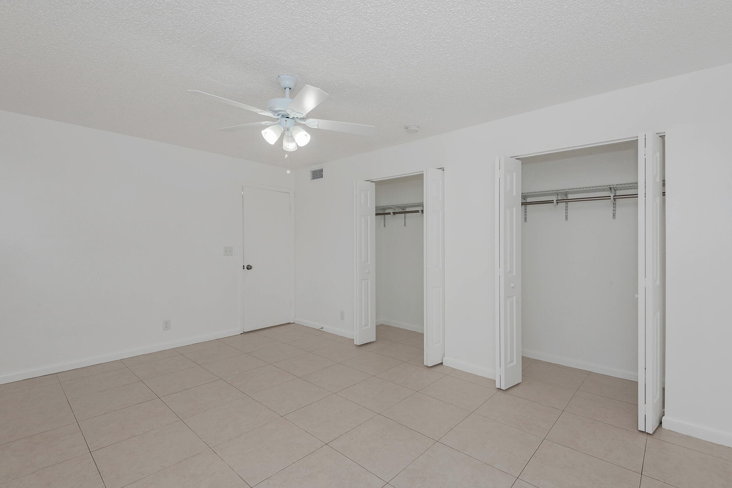 8830 W SAMPLE Road 3, Coral Springs, FL 33065 19
