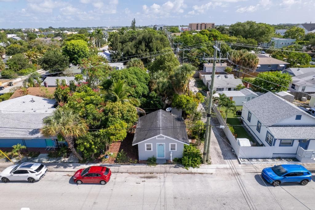 612 3rd Avenue S, Lake Worth Beach, FL 33460 15