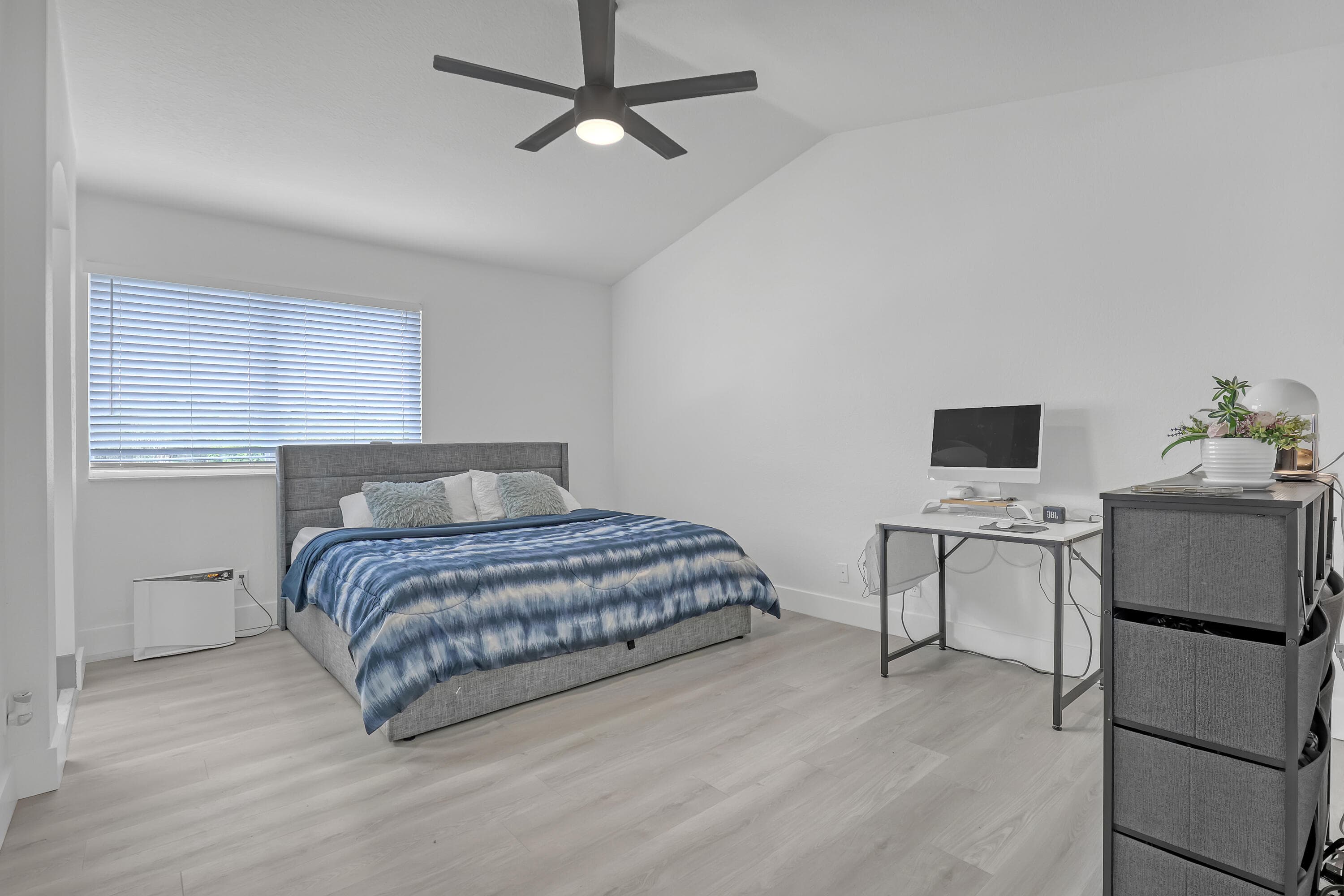 3070 Waddell Avenue, West Palm Beach, FL 33411 15