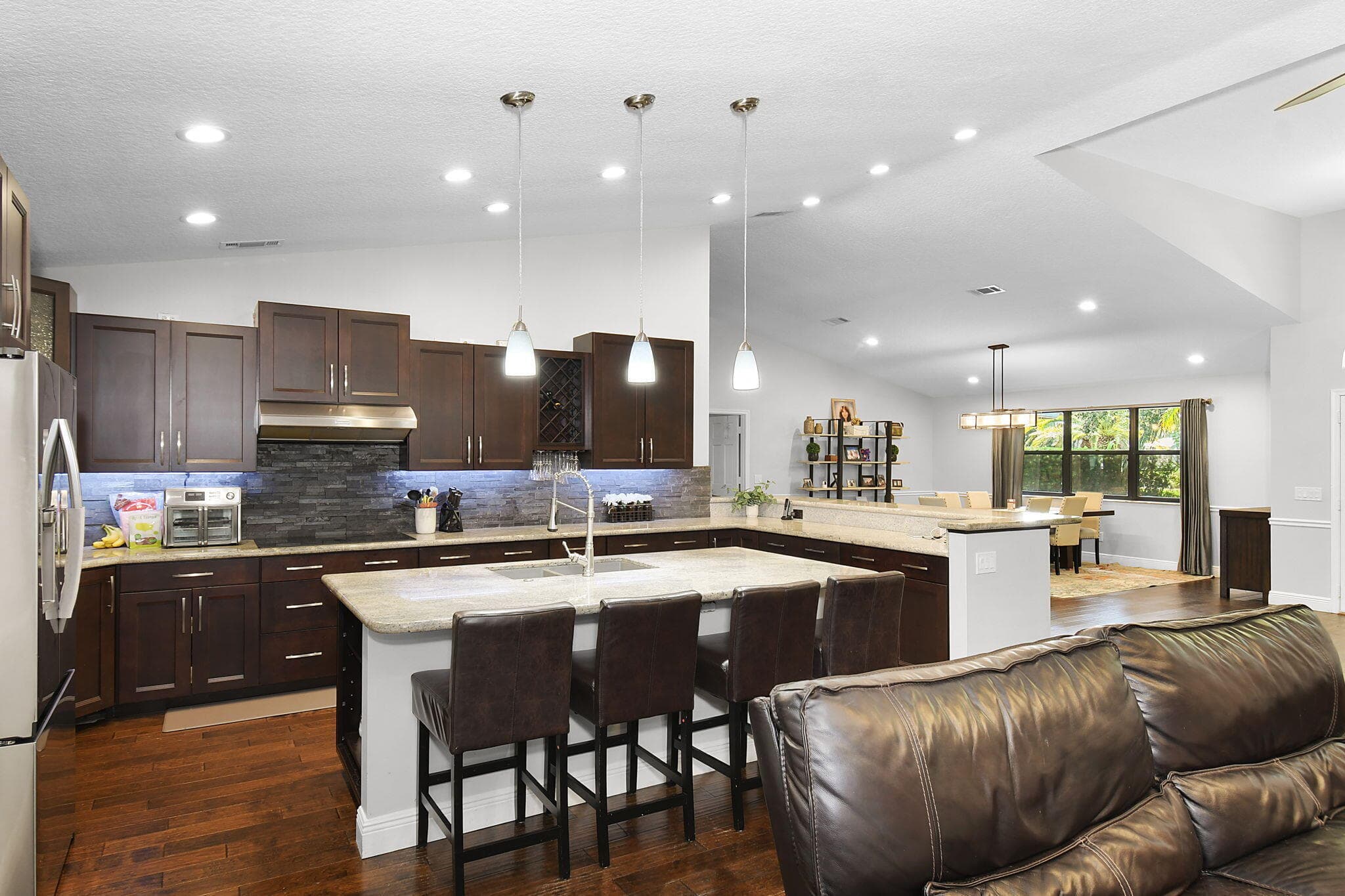 1225 SW Magnolia Bluff Drive, Palm City, FL 34990 13