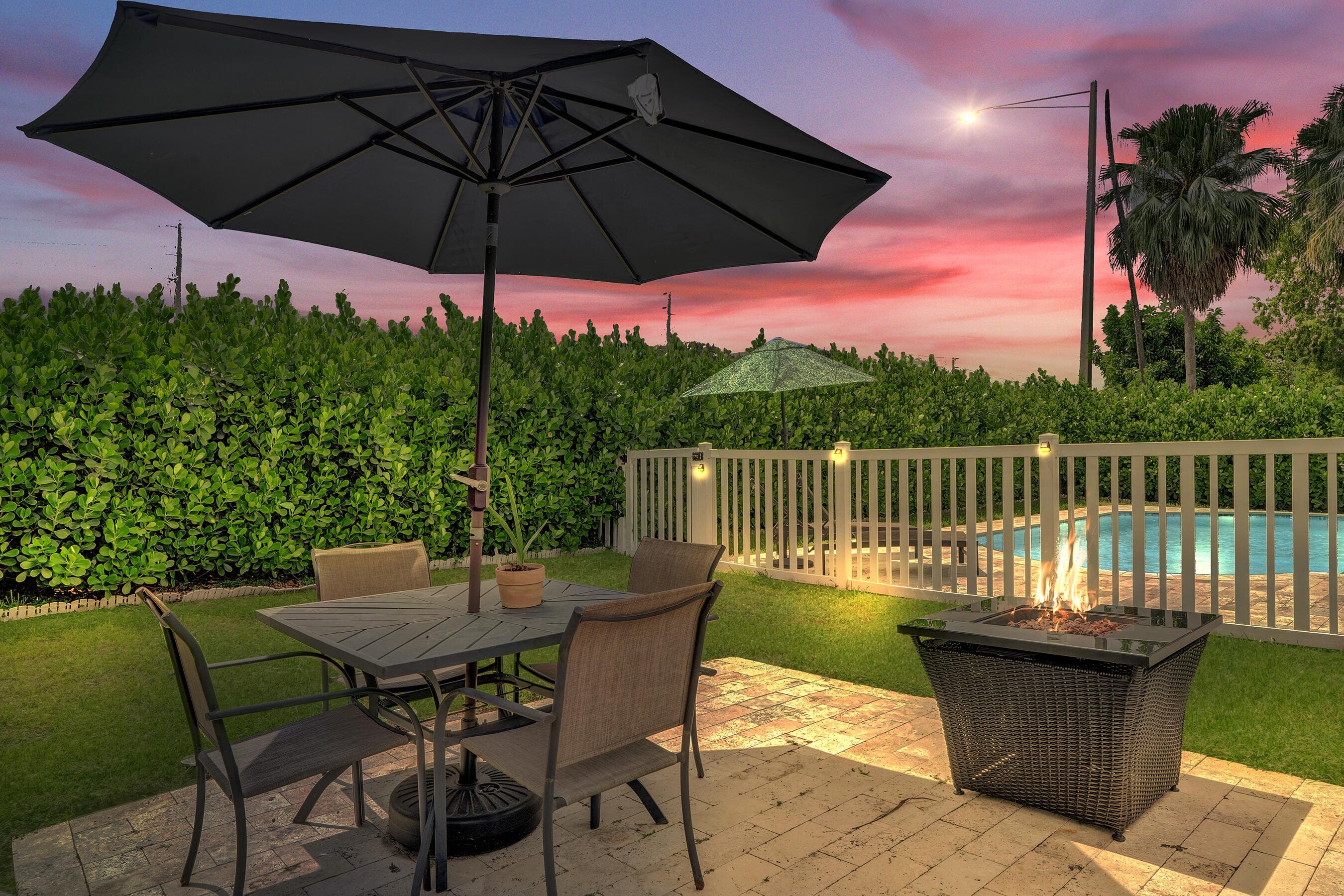 1711 W Oak Knoll Circle, Davie, FL 33324 30