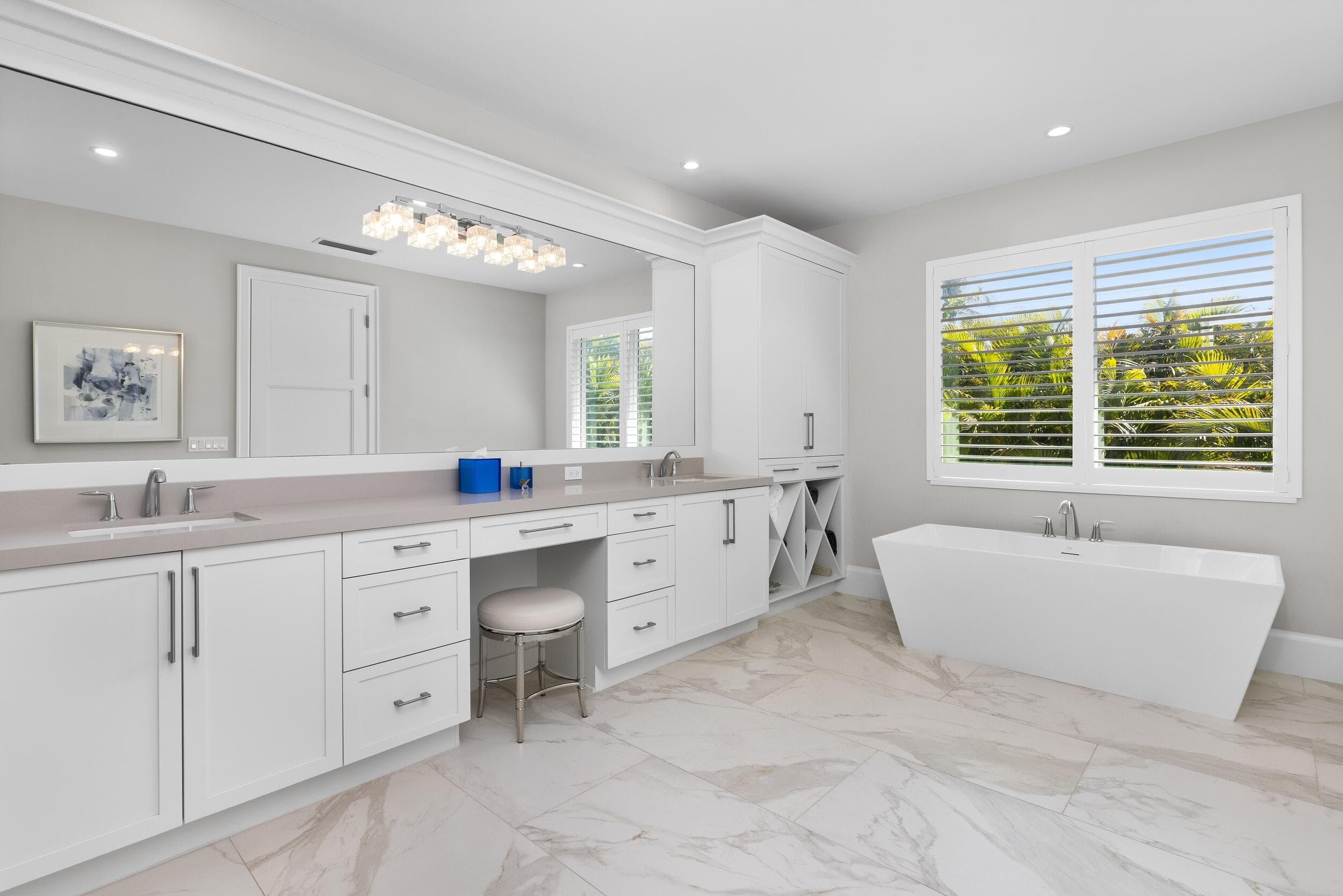 444 NE Wavecrest Way, Boca Raton, FL 33432 33
