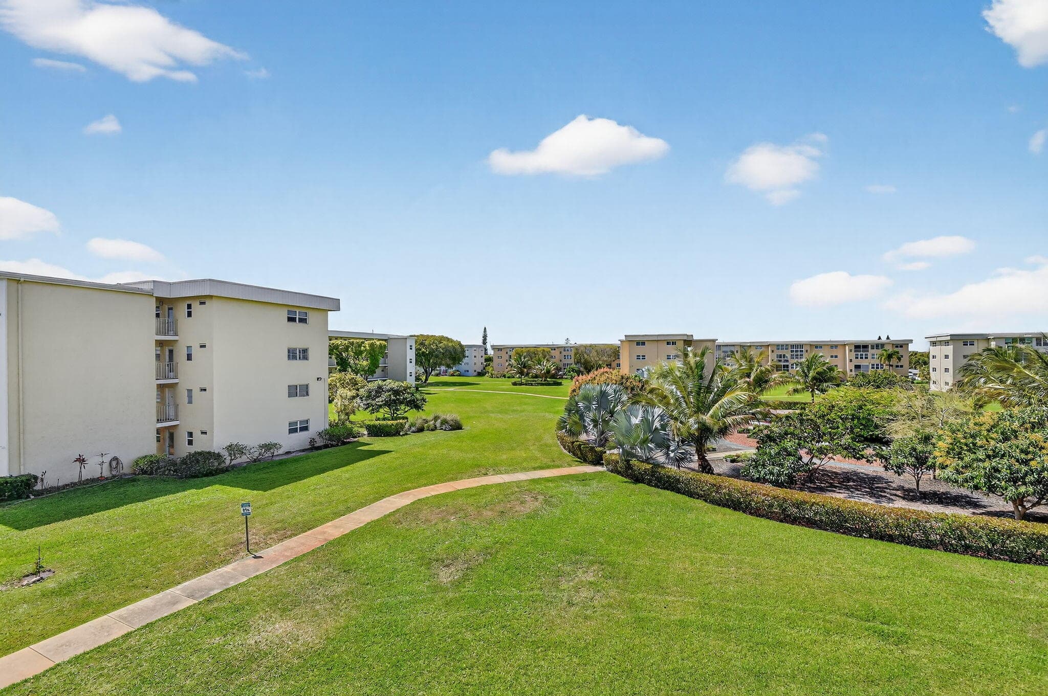 2615 NE 1ST Court 312, Boynton Beach, FL 33435 4