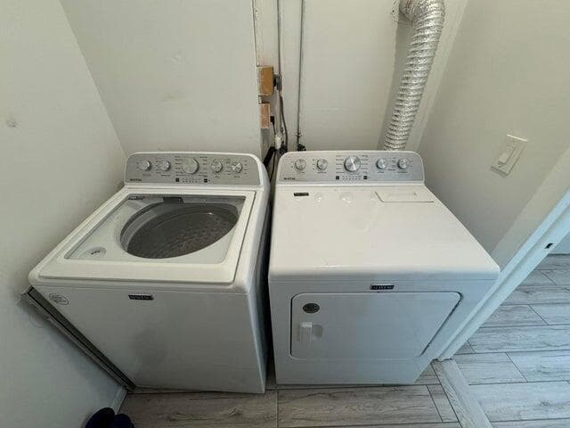 127 FLANDERS C C, Delray Beach, FL 33484 23