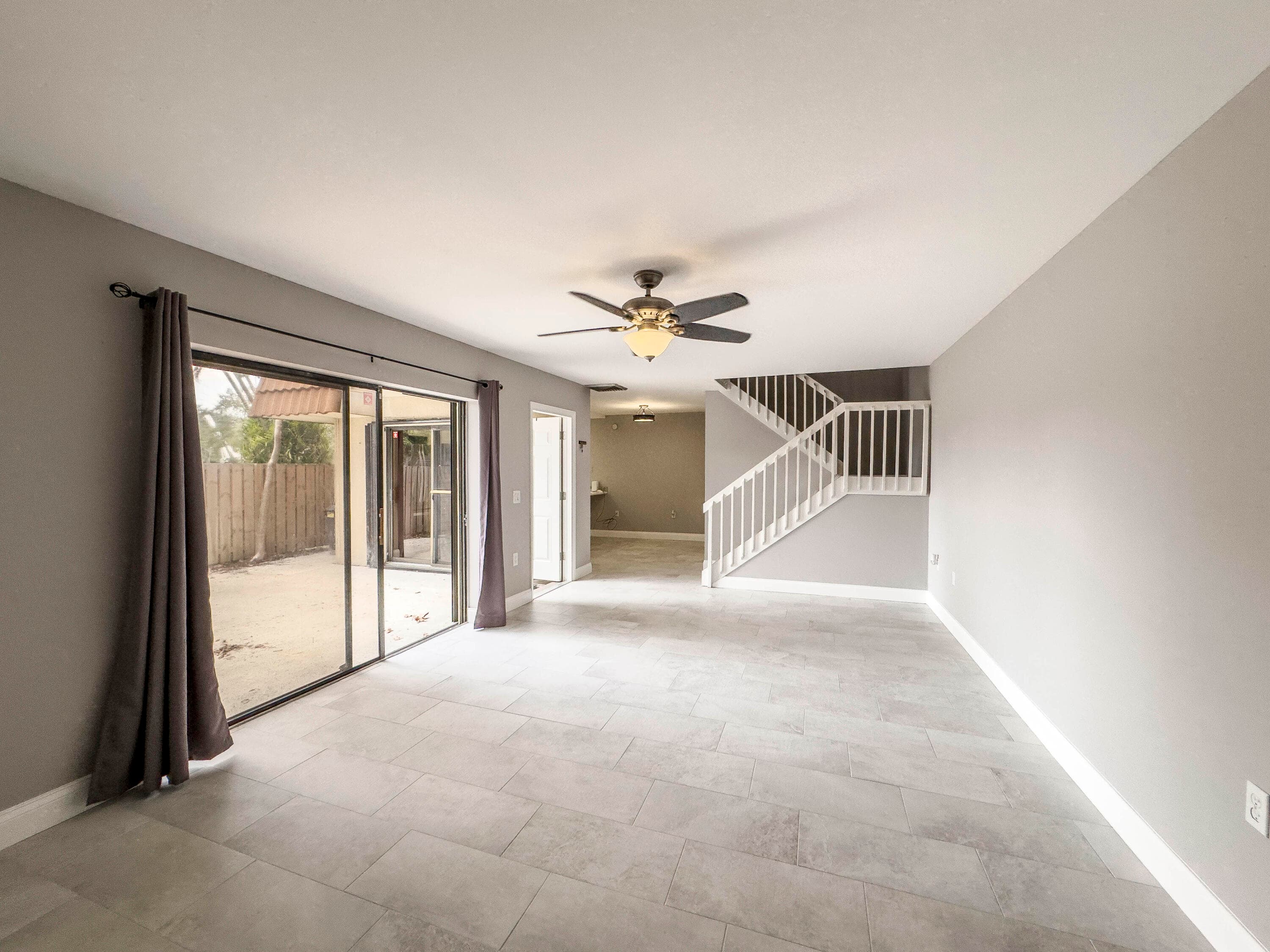 187 Charter Way, West Palm Beach, FL 33407 11