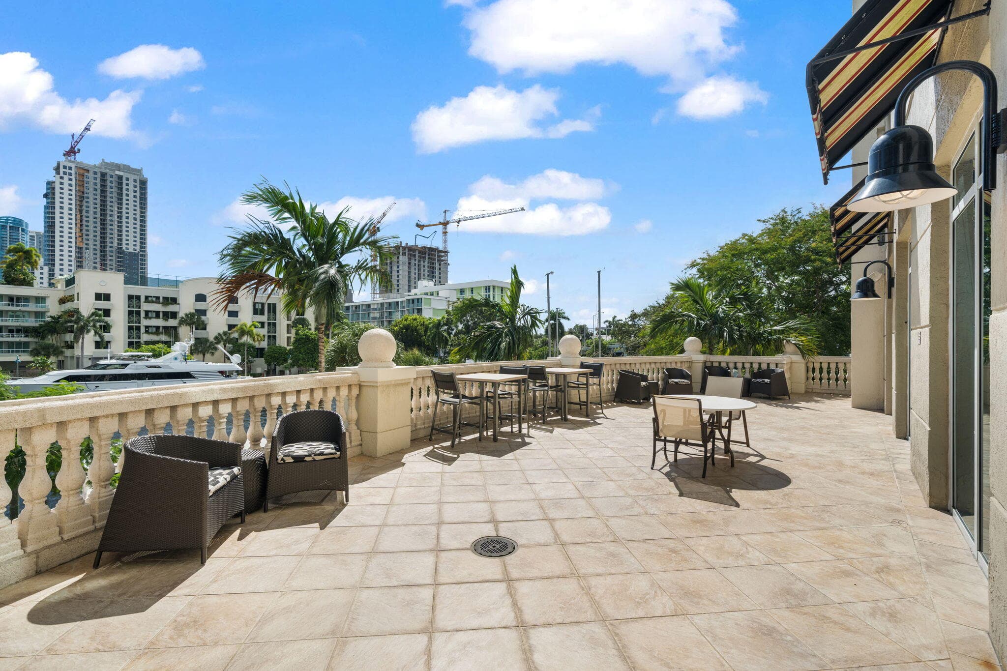 610 W Las Olas Boulevard 115N, Fort Lauderdale, FL 33312 35