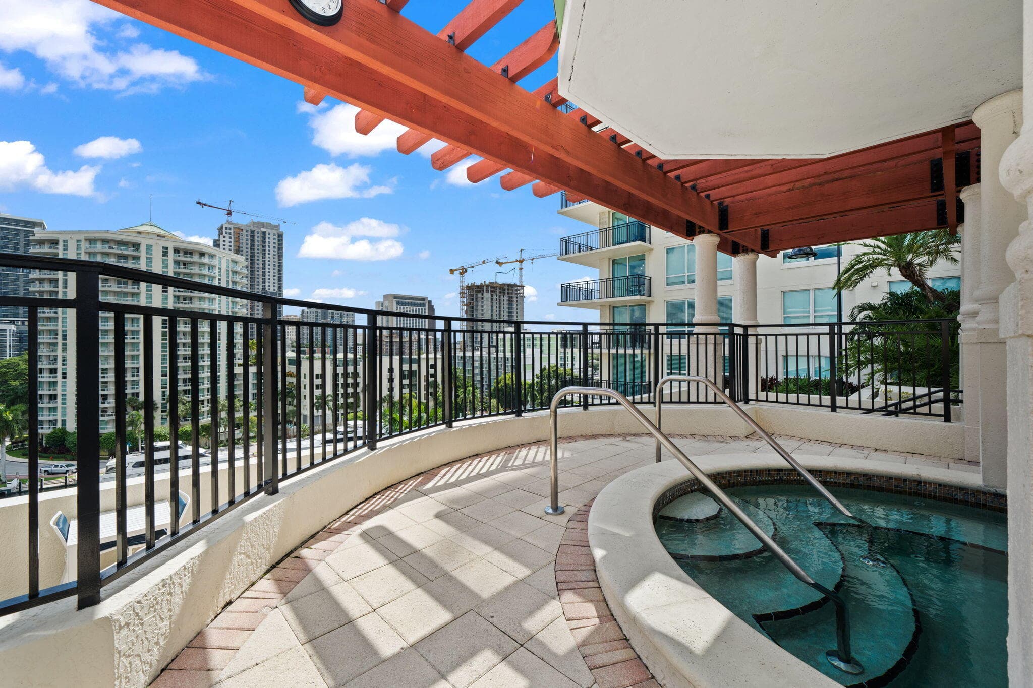 610 W Las Olas Boulevard 115N, Fort Lauderdale, FL 33312 37