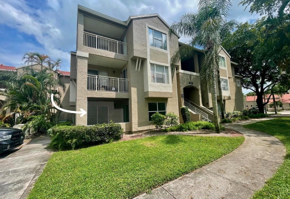 1760 Palm Cove Boulevard 106, Delray Beach, FL 33445 2