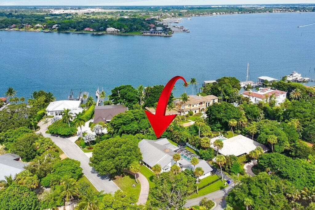 15 W HIGH POINT Road, Sewalls Point, FL 34996 60