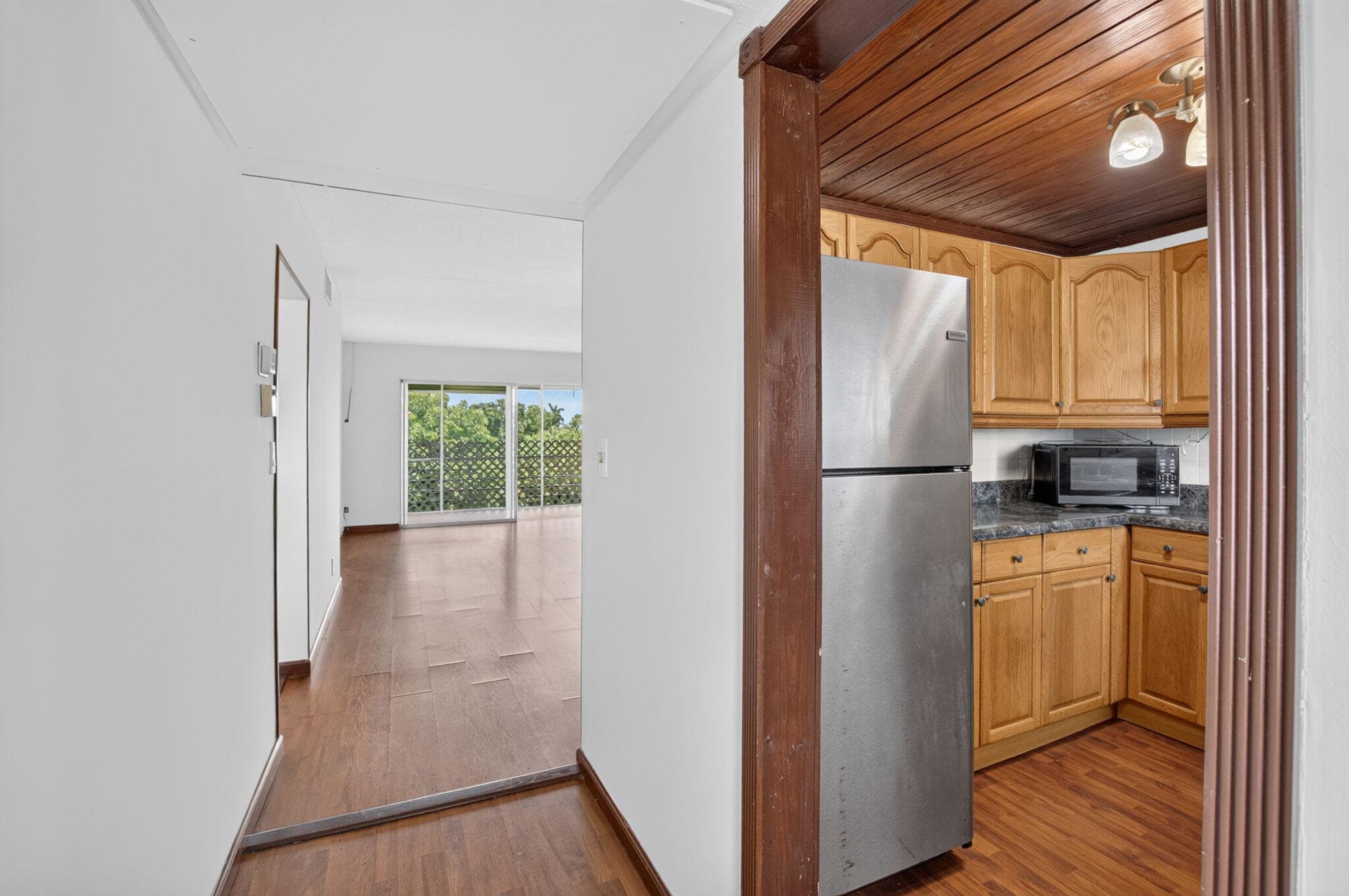 200 Waterway Drive S 303, Lantana, FL 33462 6