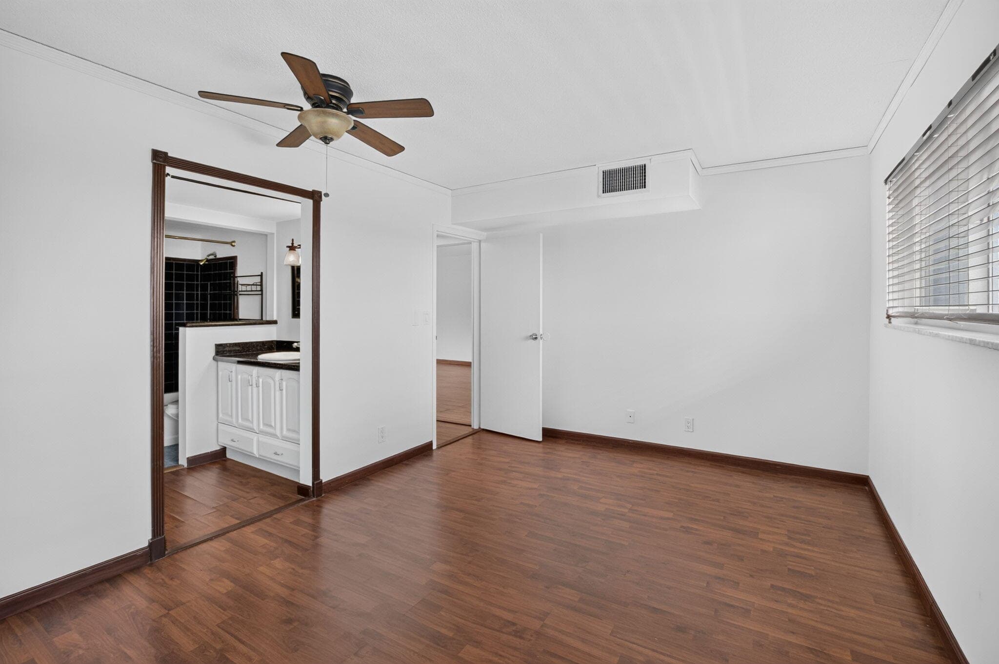 200 Waterway Drive S 303, Lantana, FL 33462 22