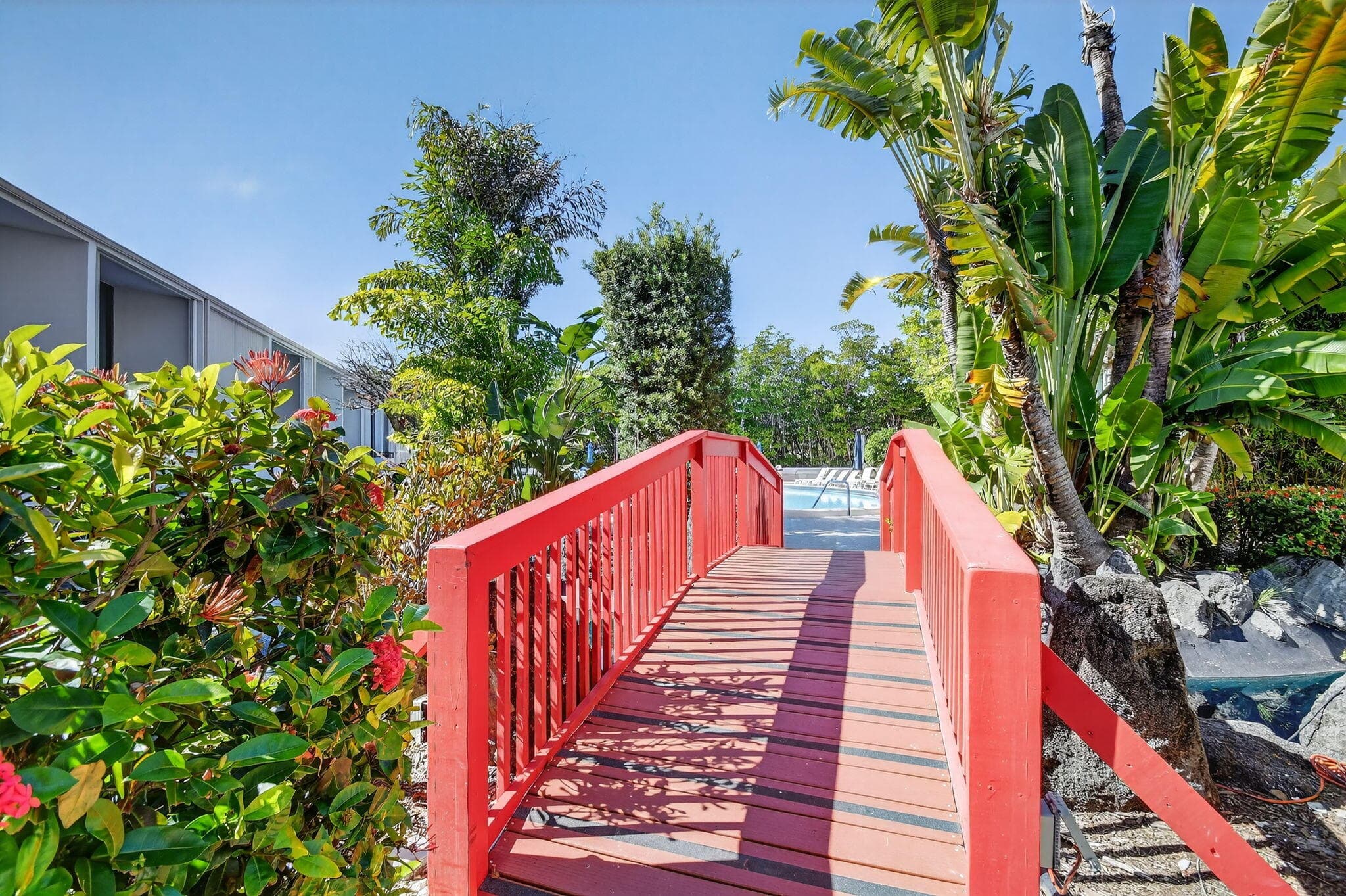 3589 S OCEAN Boulevard 909, South Palm Beach, FL 33480 45