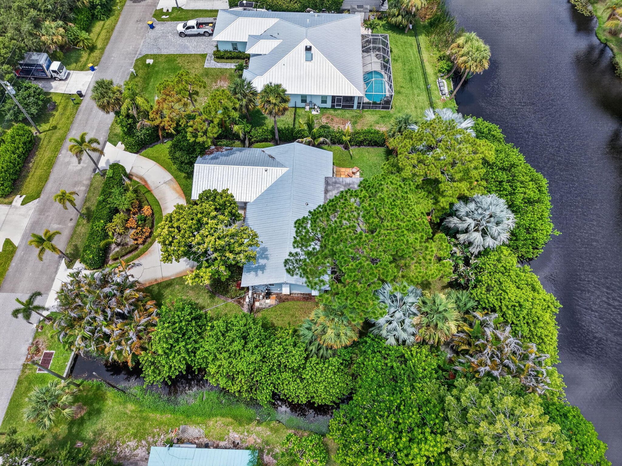 8797 SE SHARON Street, Hobe Sound, FL 33455 59