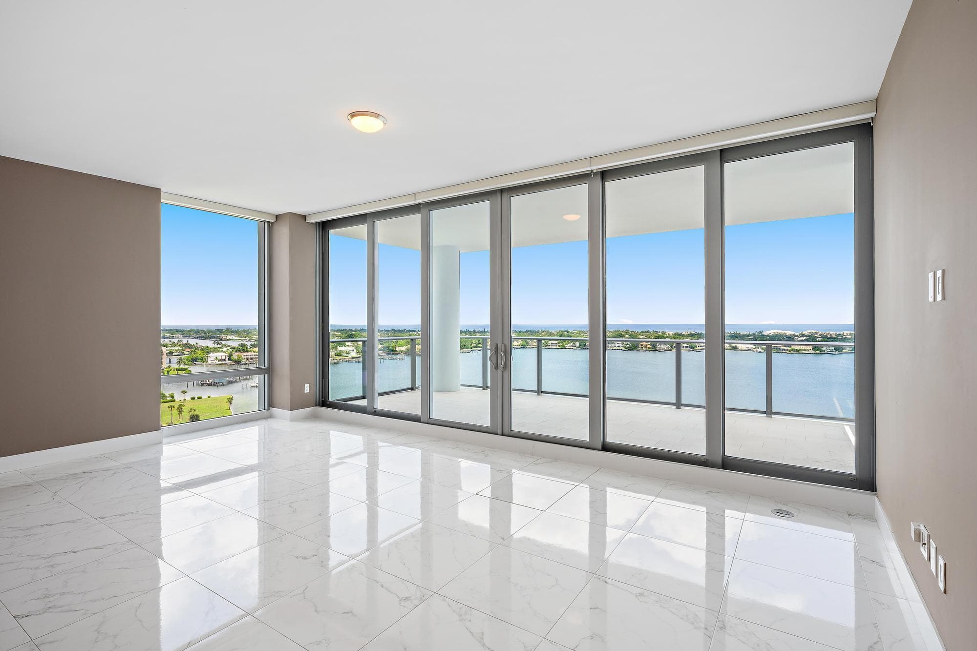 1 Water Club Way 1604, North Palm Beach, FL 33408 11