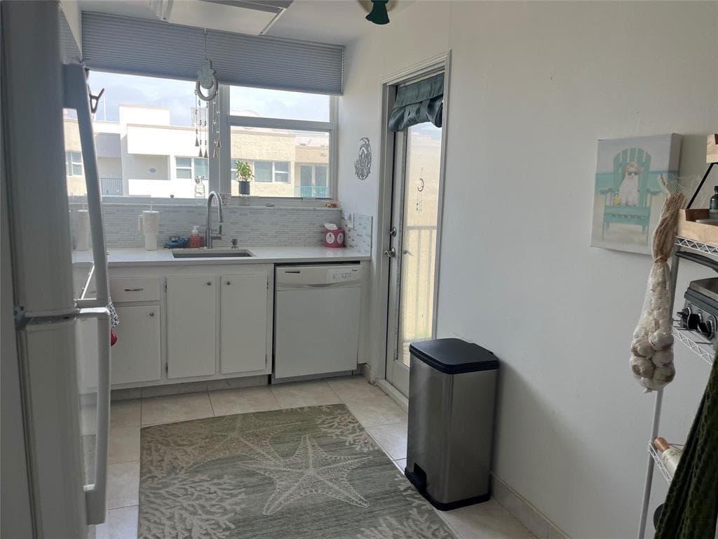 1237 S HILLSBORO MILE Hillsboro Mile N 601, Hillsboro Beach, FL 33062 8