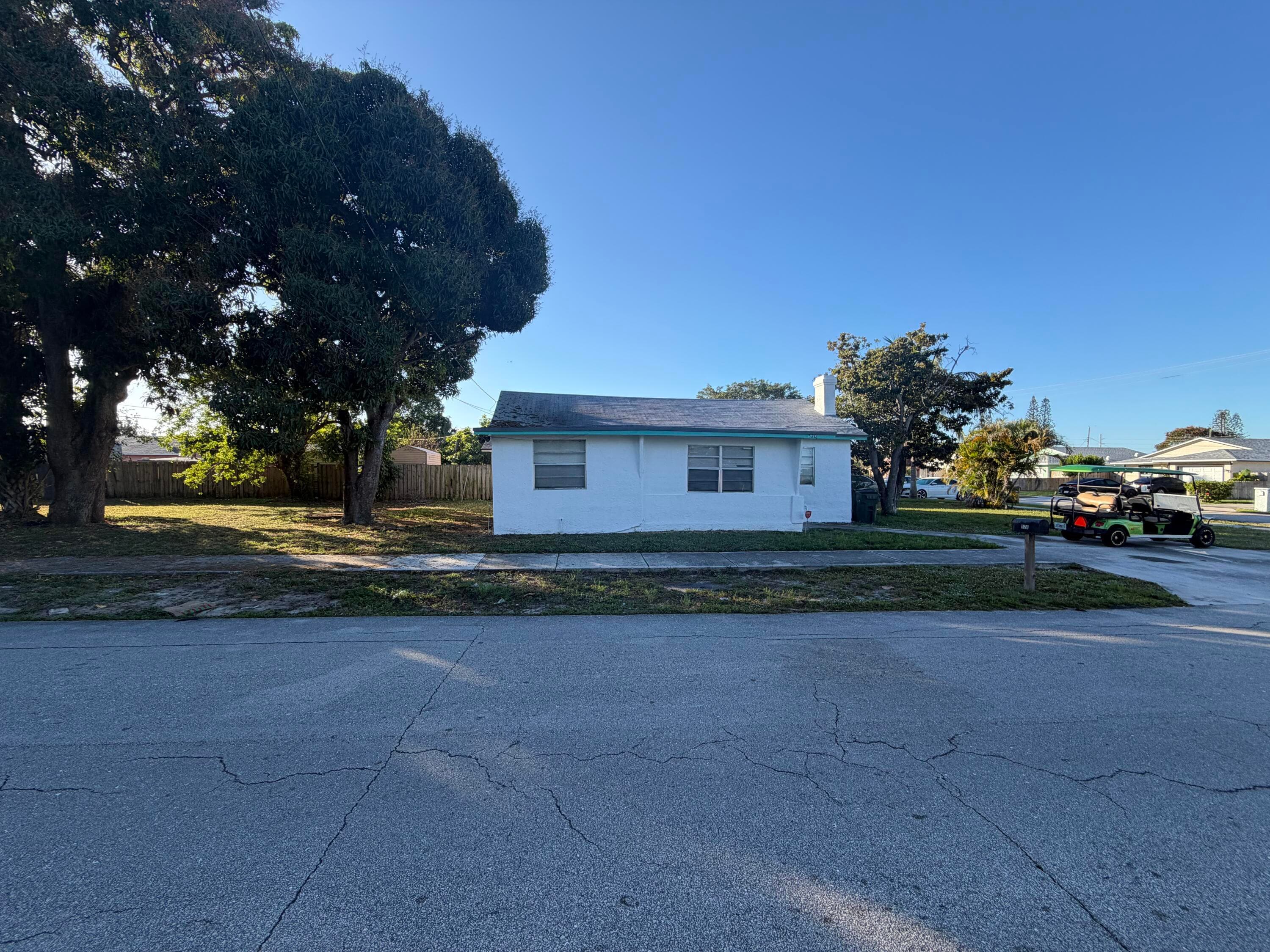 520 NW 3RD Street, Delray Beach, FL 33444