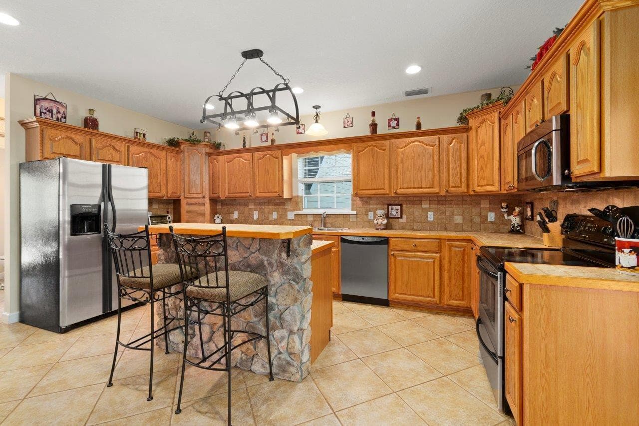 405 SE Salerno Road, Stuart, FL 34997 6