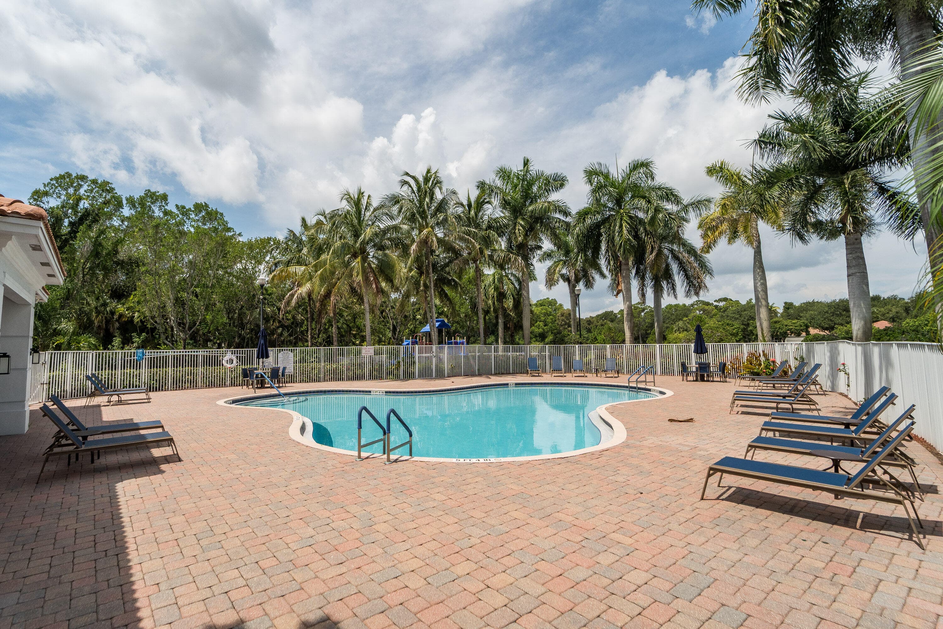 4542 Danson Way, Delray Beach, FL 33445 36