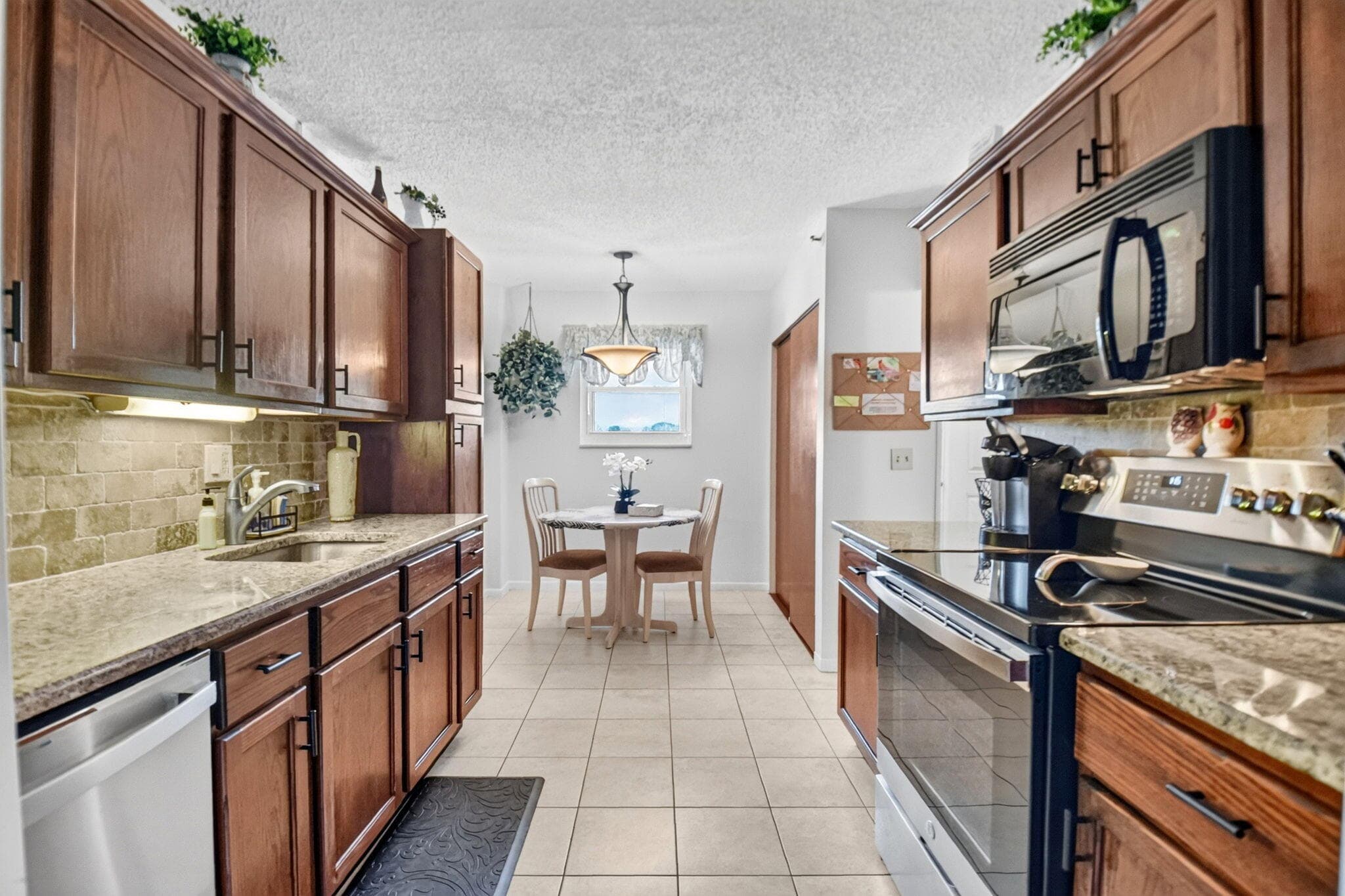 3425 Via Poinciana 201, Lake Worth, FL 33467 11