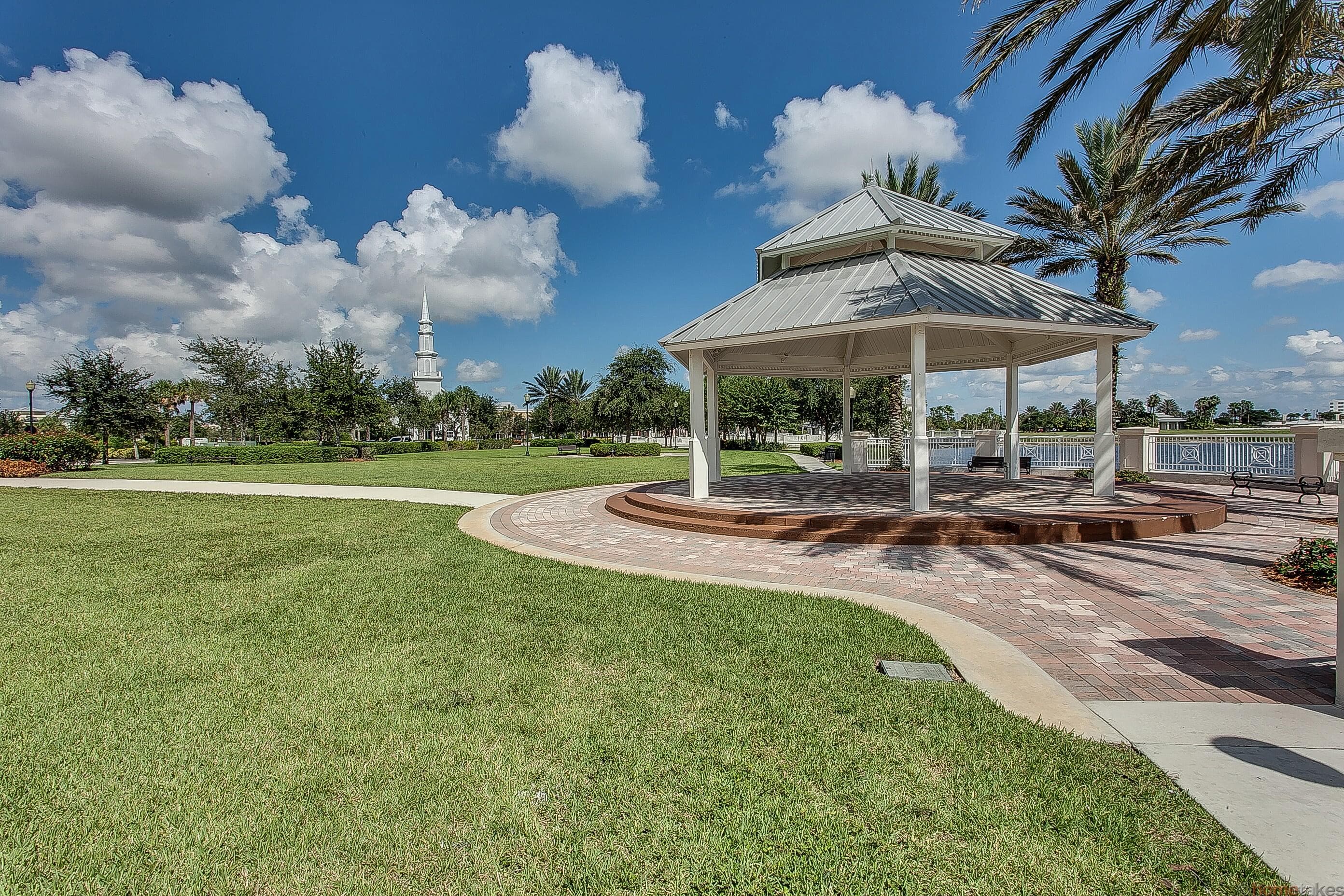 9049 Dahlia Circle, Port St. Lucie, FL 34986 52