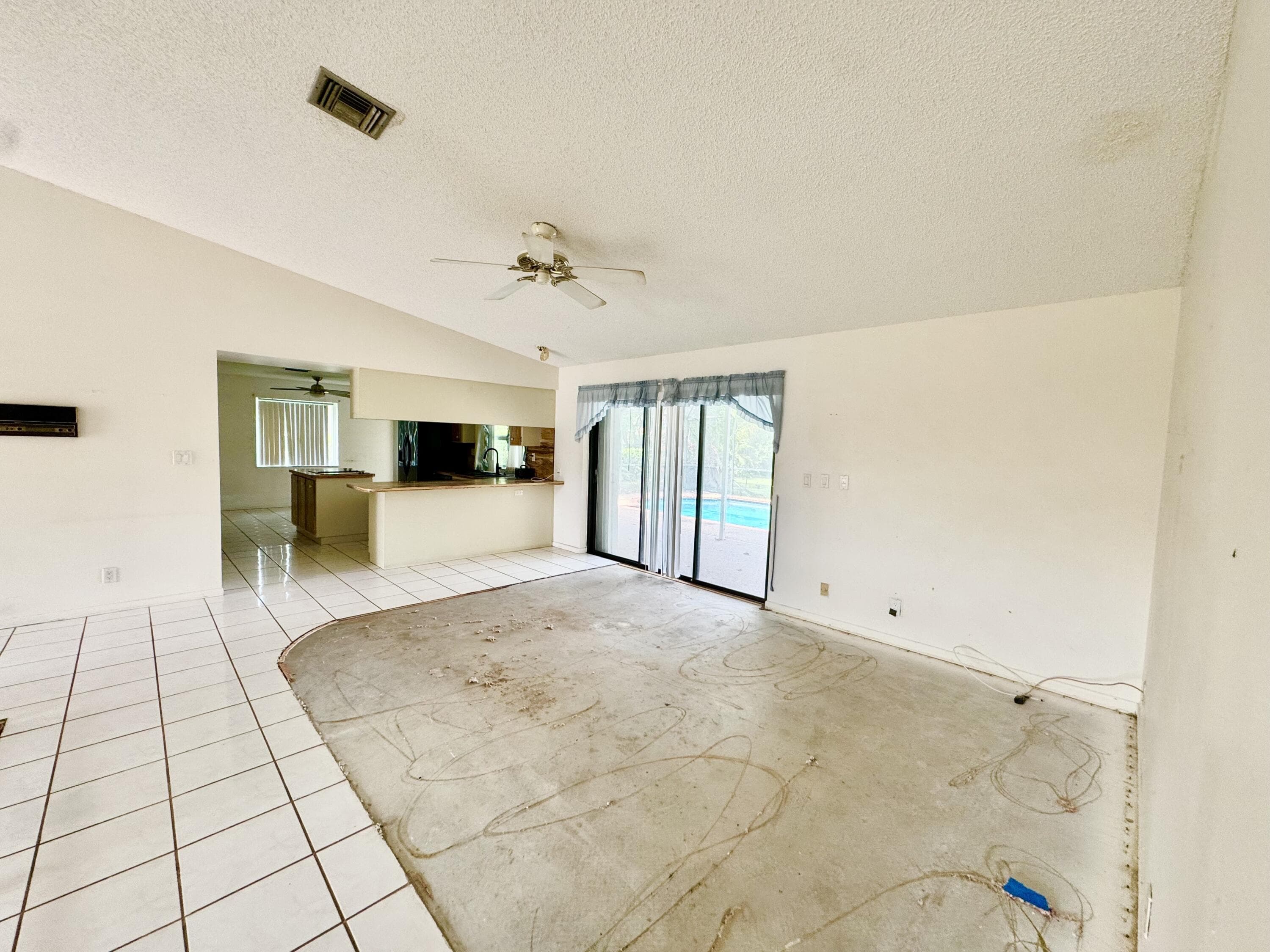2022 NW 112th Avenue, Coral Springs, FL 33071 4