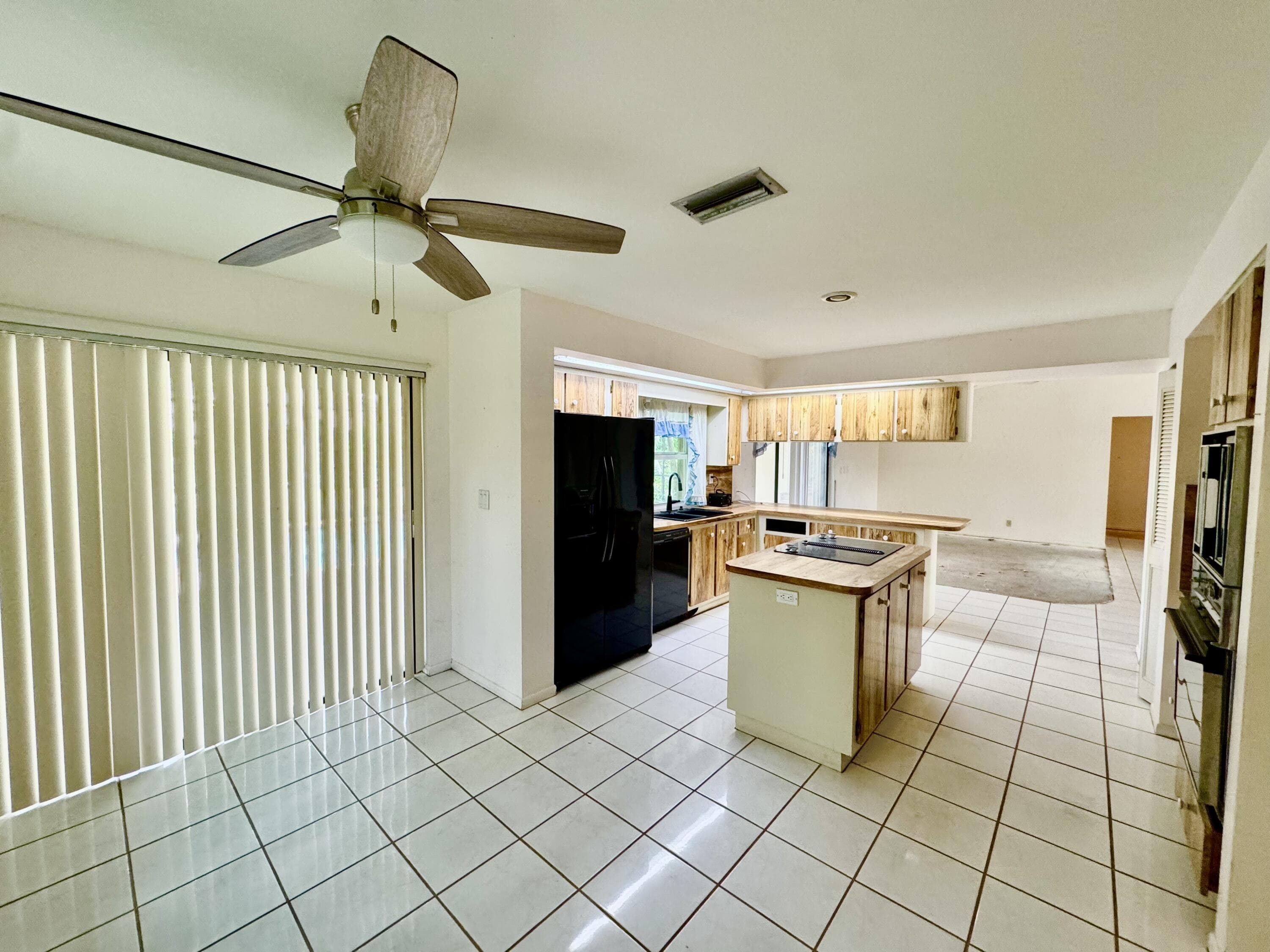 2022 NW 112th Avenue, Coral Springs, FL 33071 6