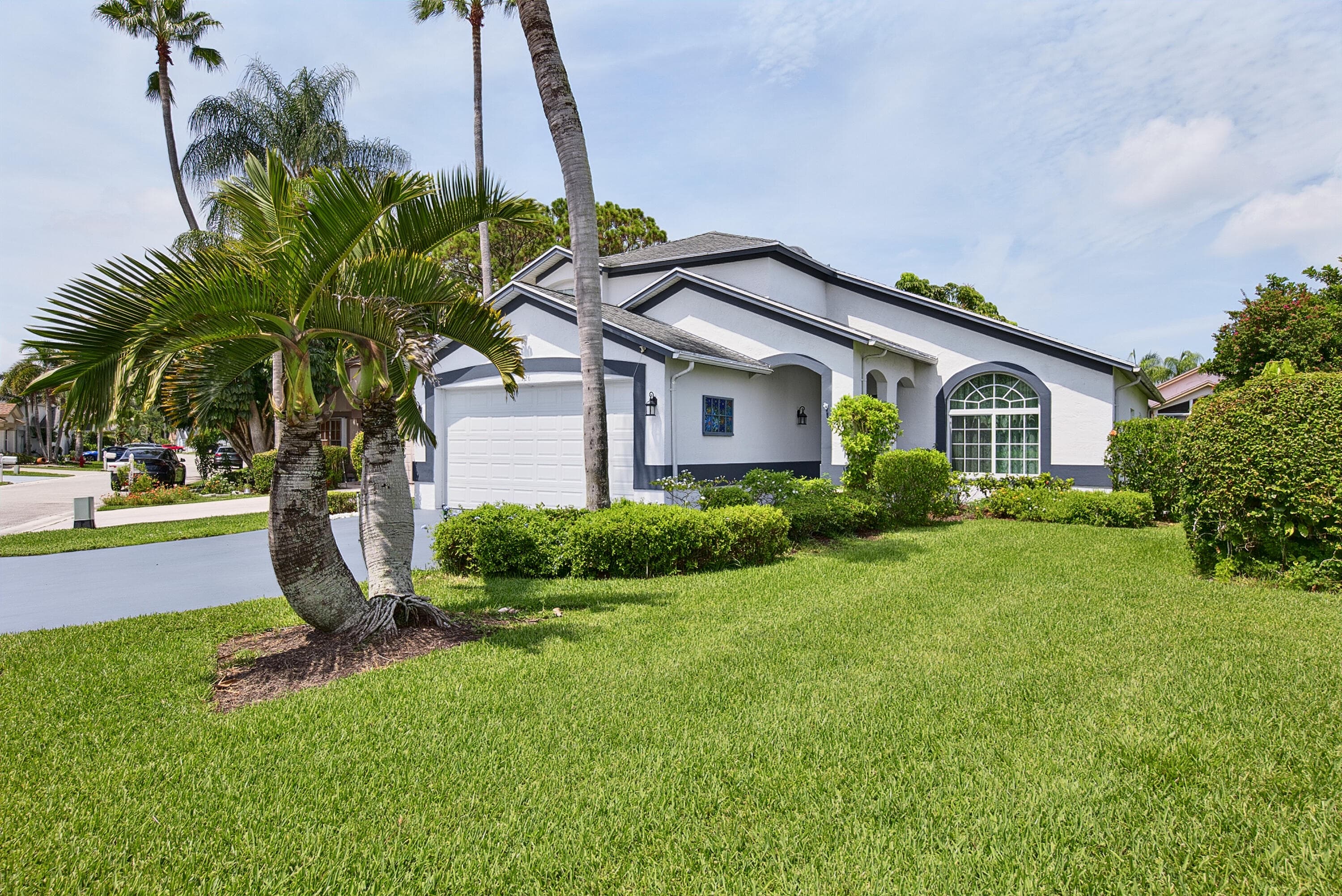 126 HAMMOCKS Drive, Greenacres, FL 33413