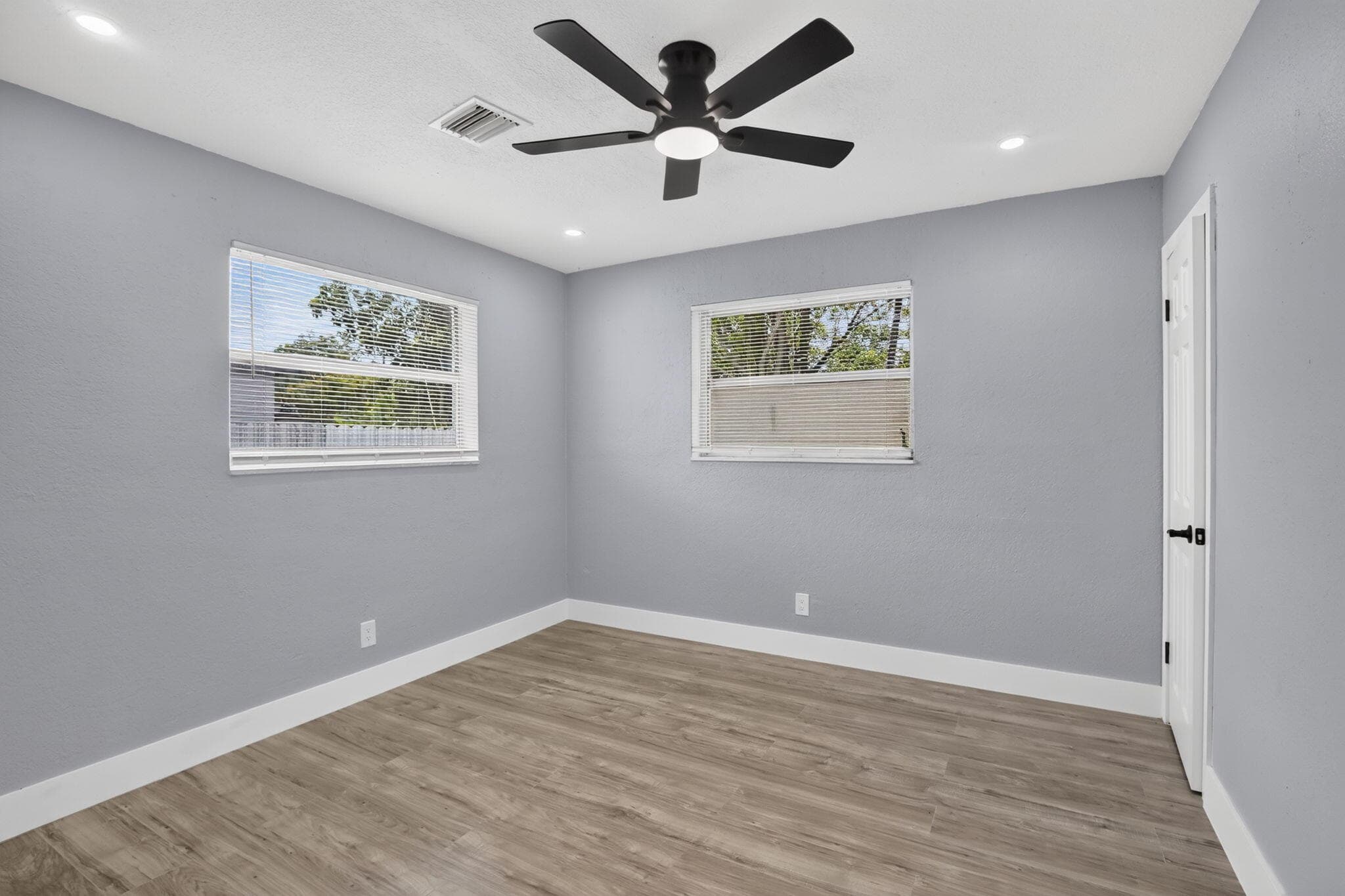 1111 SW 31ST Avenue, Fort Lauderdale, FL 33312 24