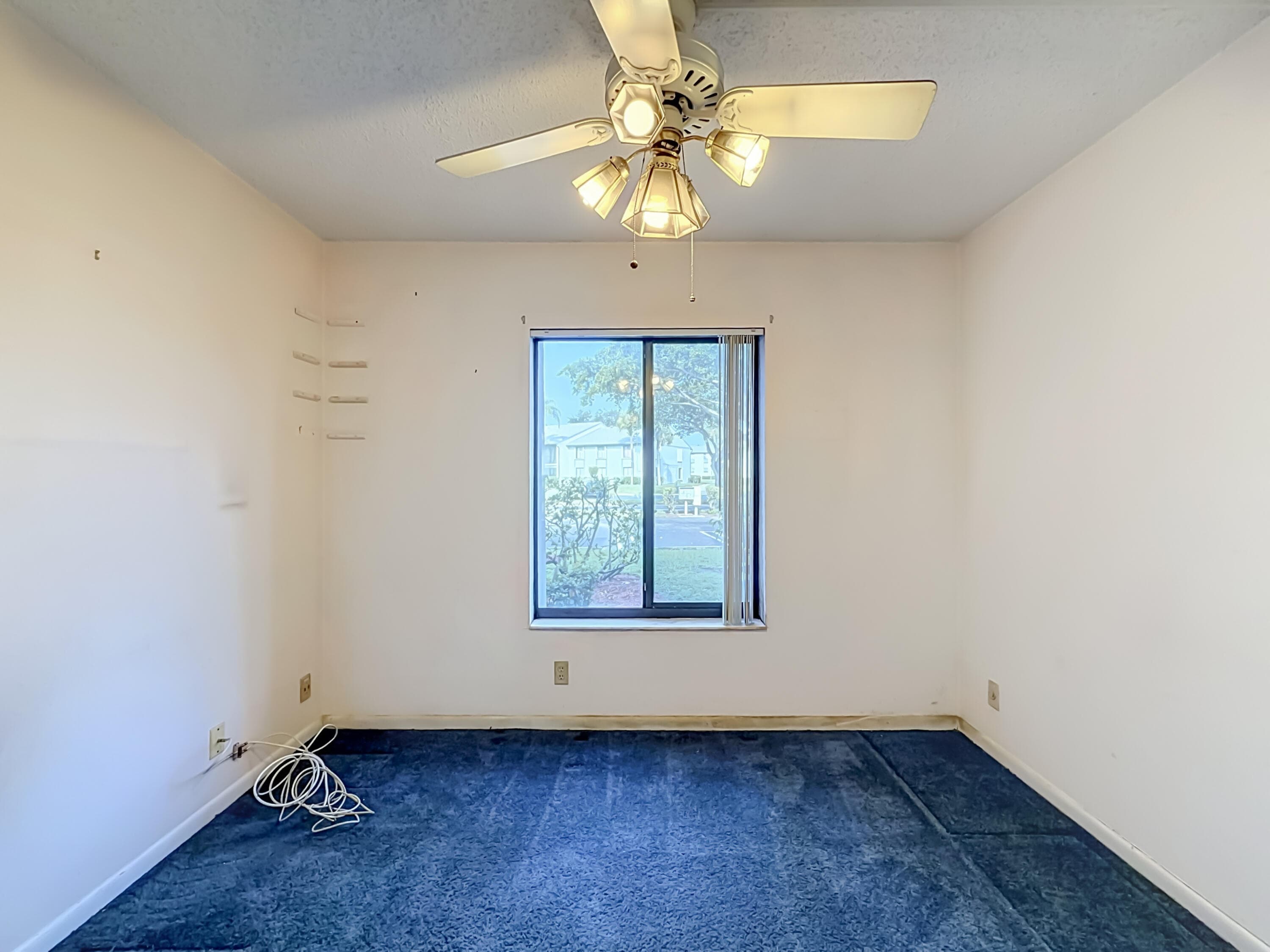 1104 GREEN PINE E1, West Palm Beach, FL 33409 26