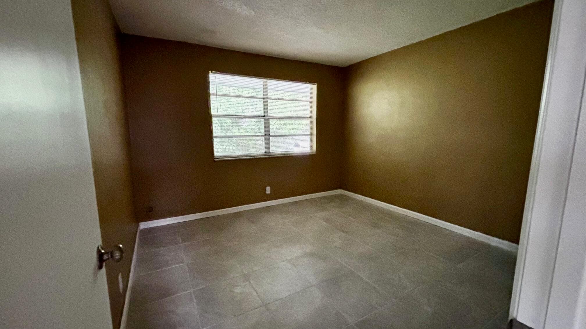 1136 NW 8th Avenue #1, Fort Lauderdale, FL 33311 5